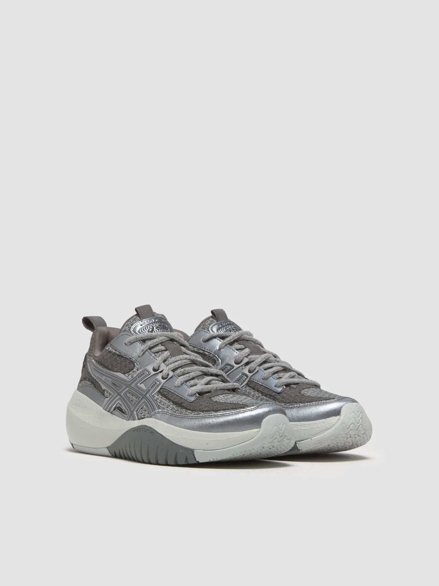 NEOCURVE Sneaker in Piedmont Grey & Pure Silver