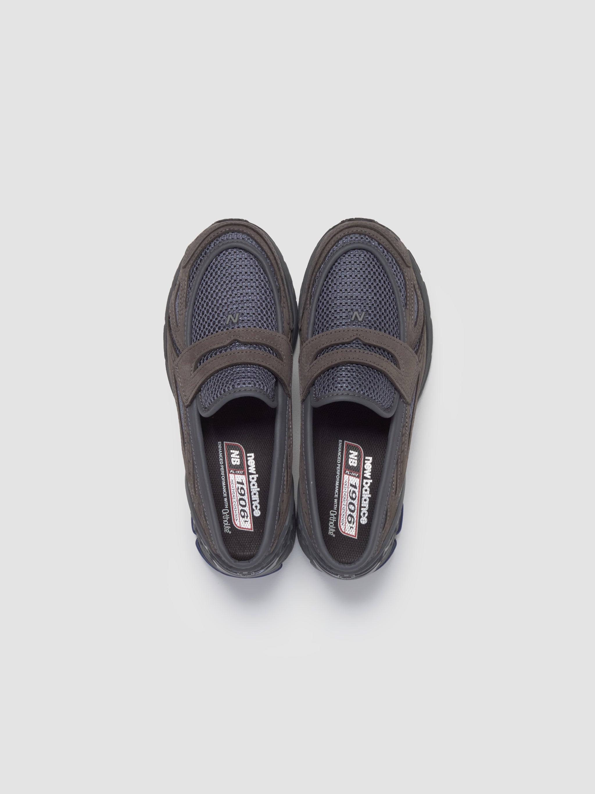 U1906 Loafers in Magnet