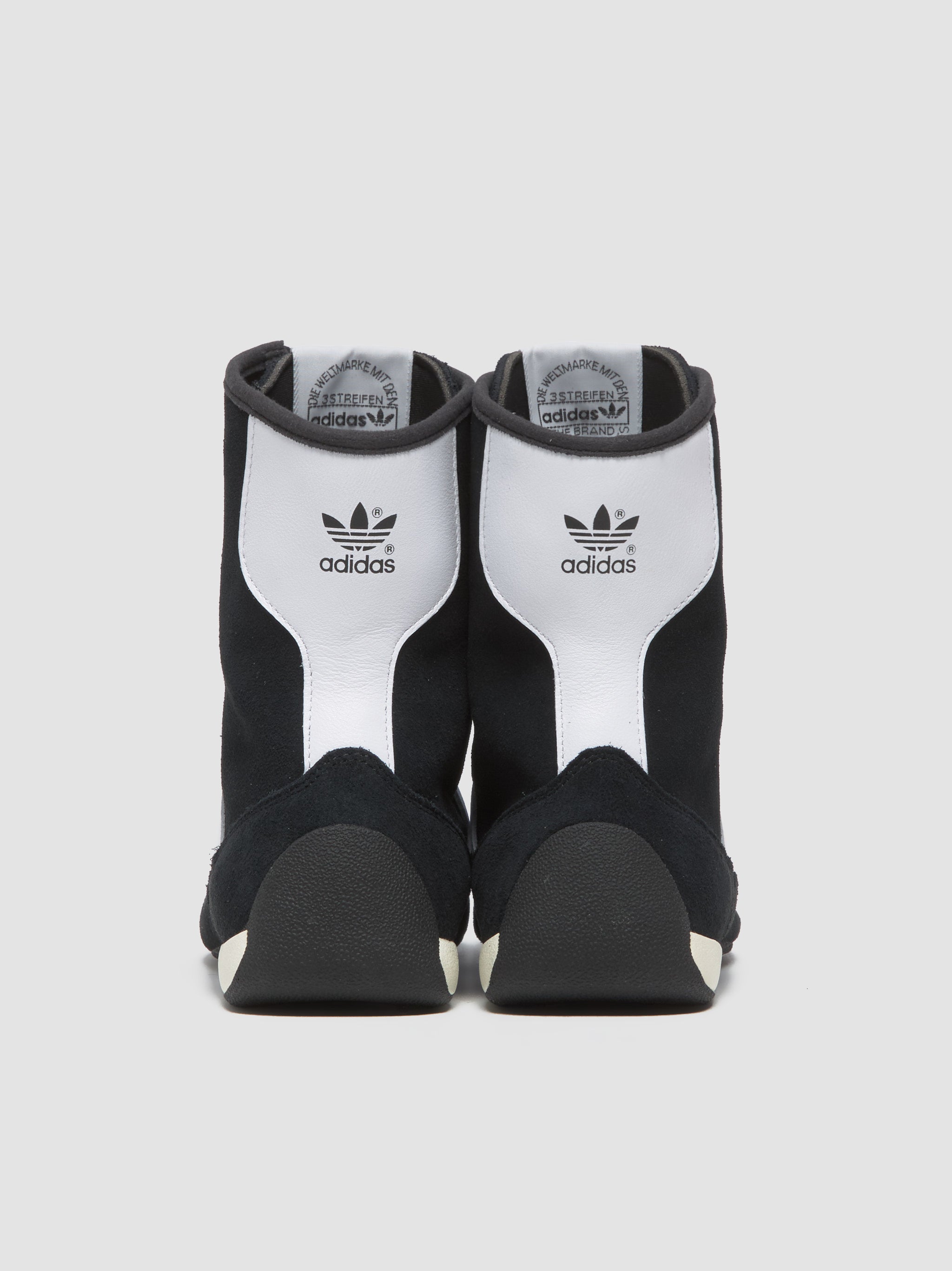 WMNS Rasant Mid Sneaker in Core Black & White