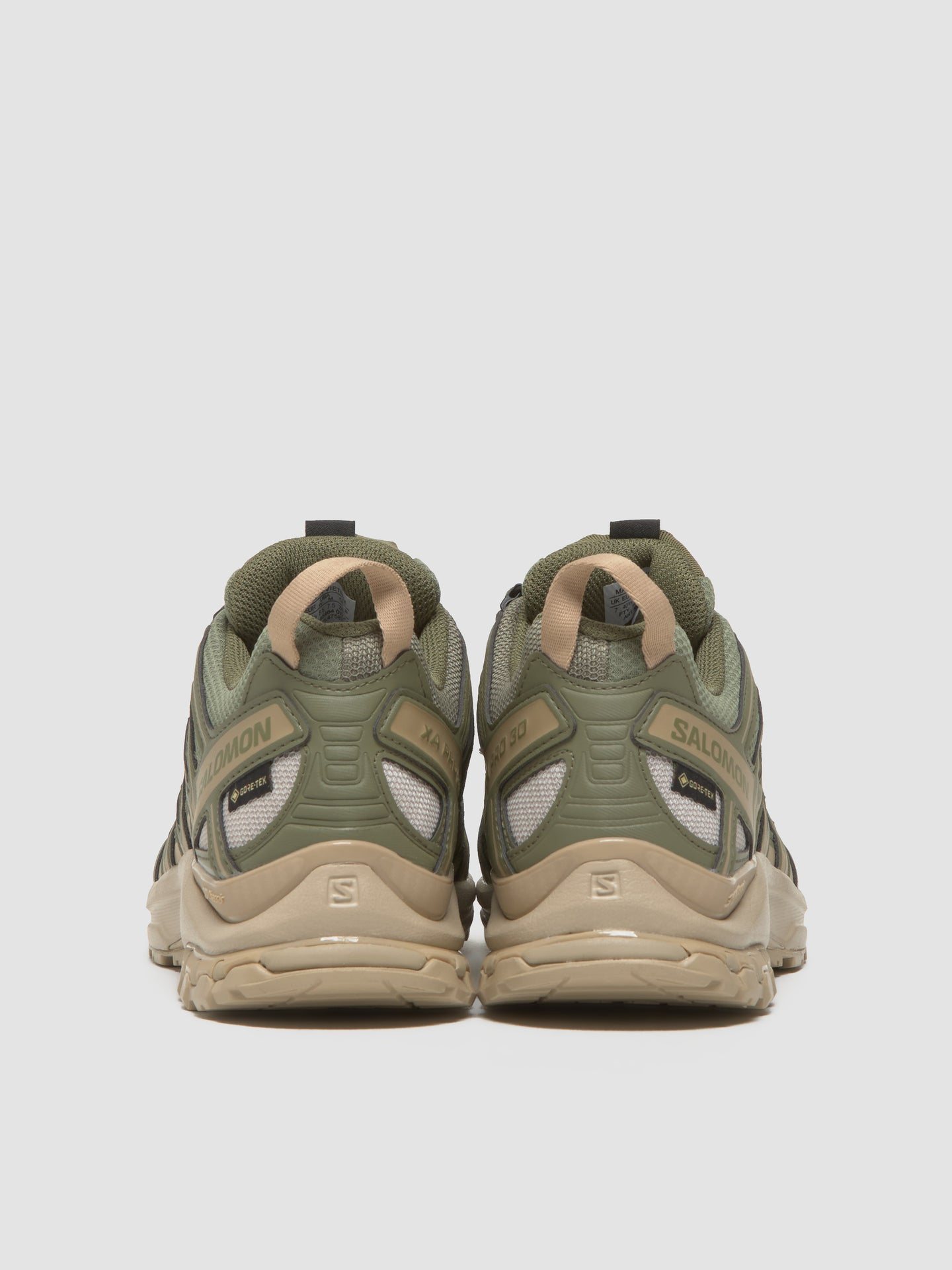 XA PRO 3D GTX Sneaker in Deep Lichen Green & White Pepper