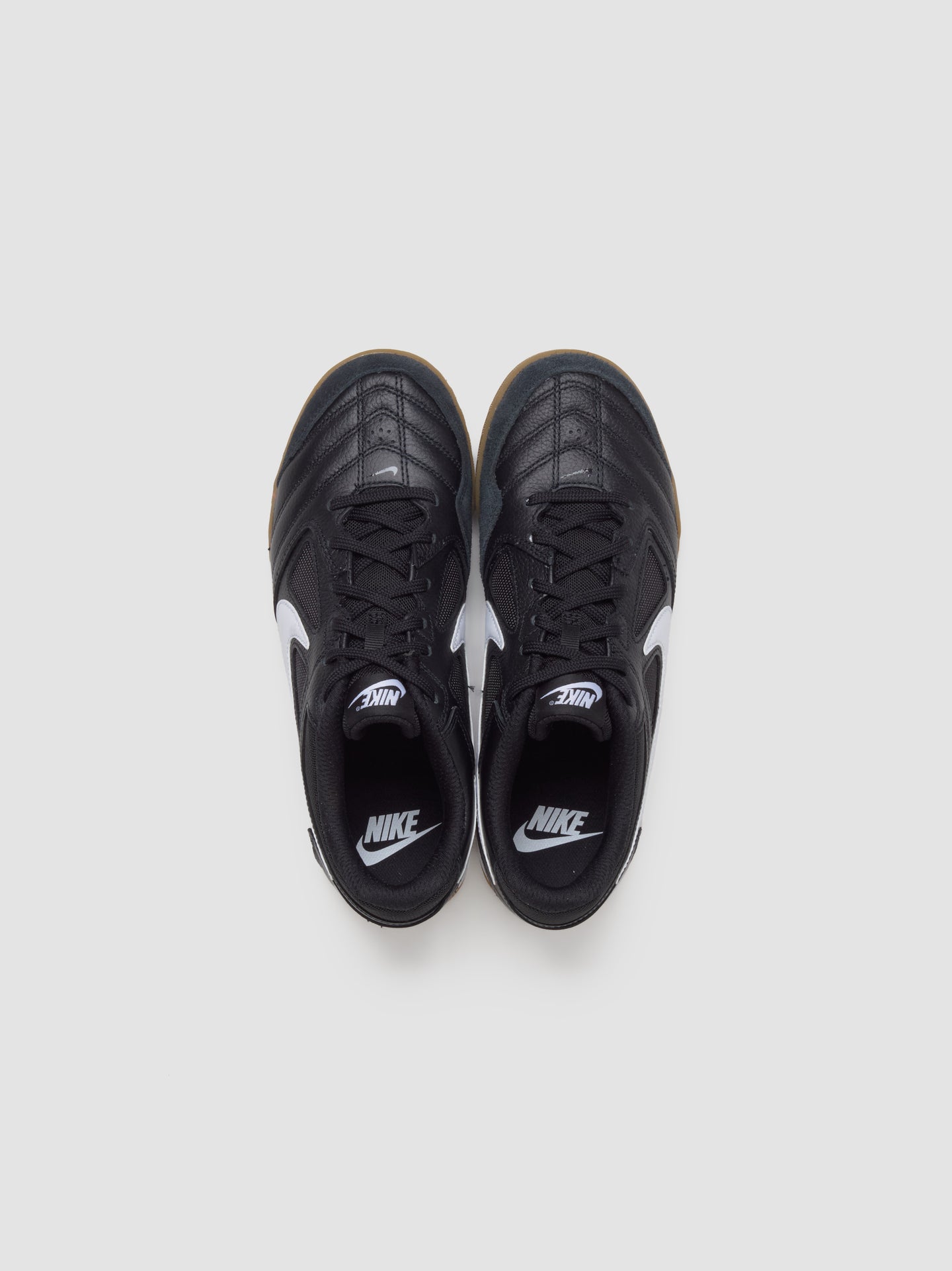 Gato Sneaker in Black & White