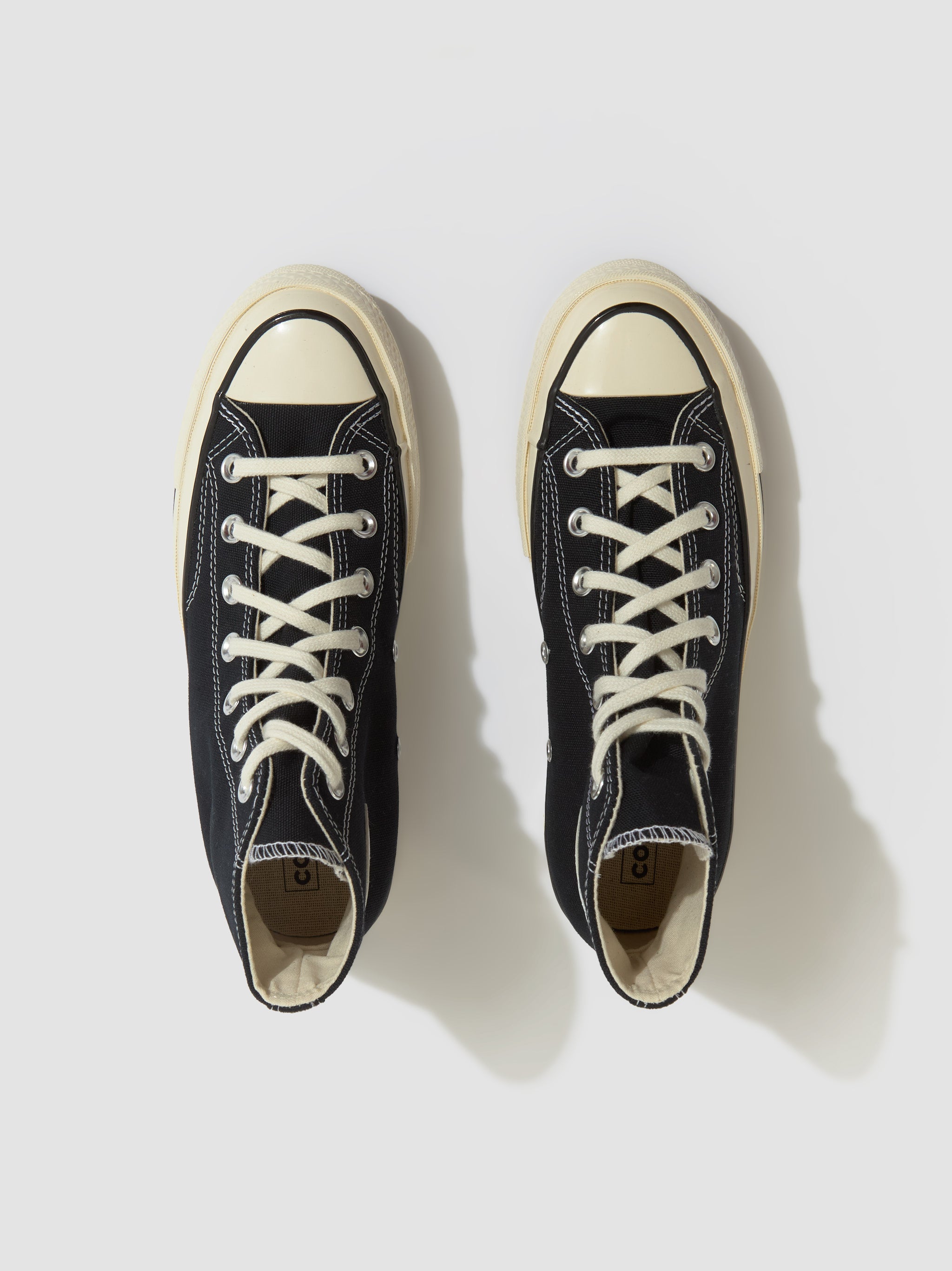 Chuck 70 Hi Sneaker in Black & White