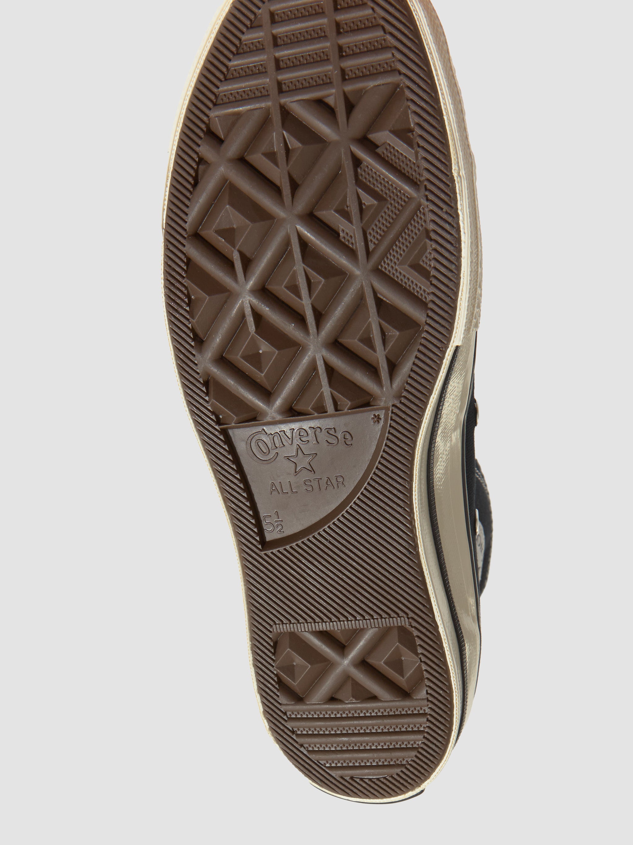 Chuck 70 Hi Sneaker in Black & White