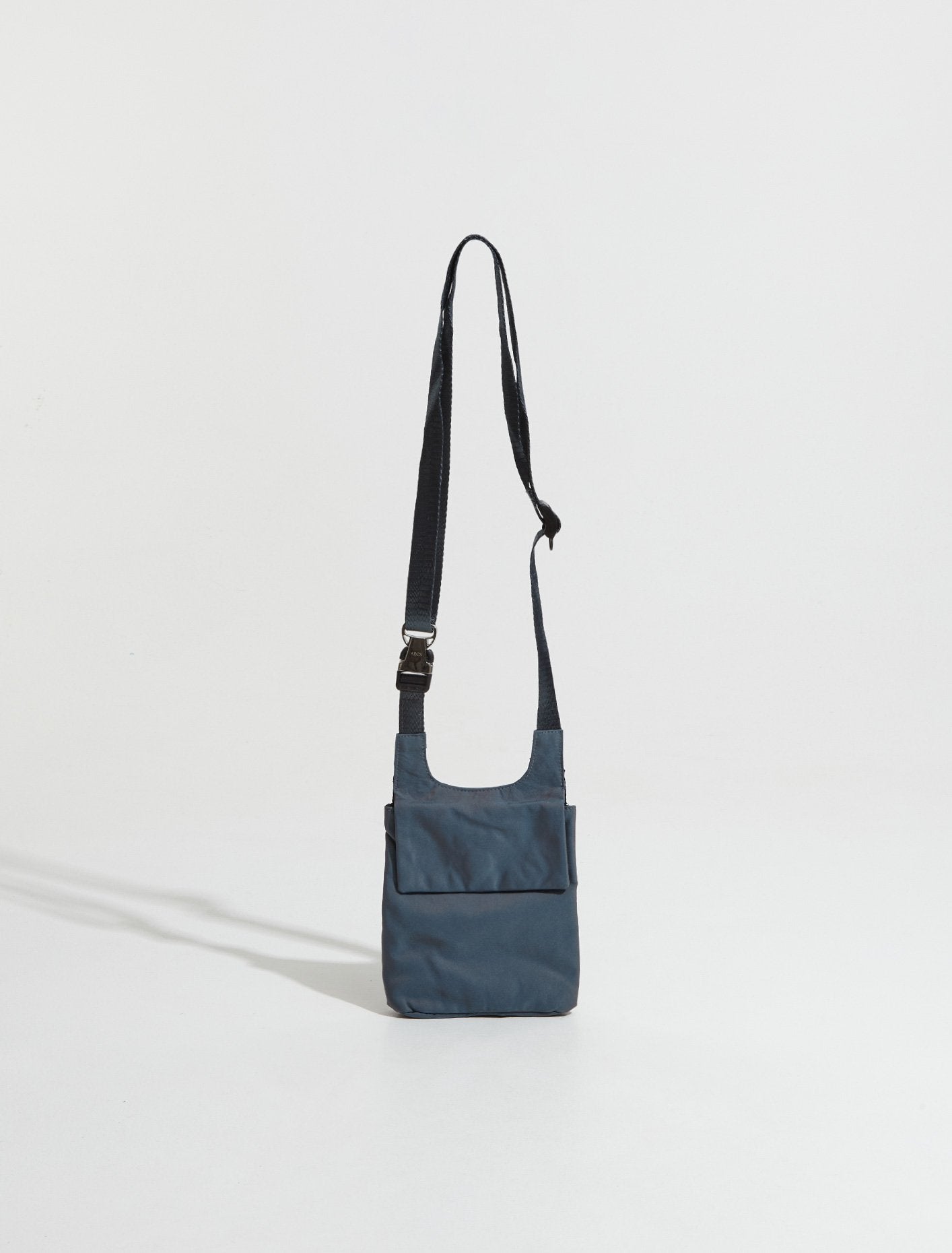 Ghosting Pouch in Sea