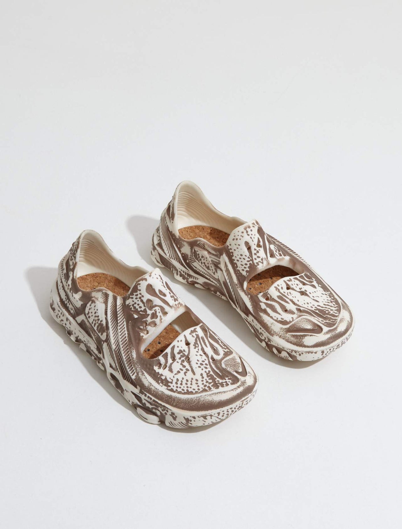 ISPA Universal Slide in Mink Brown