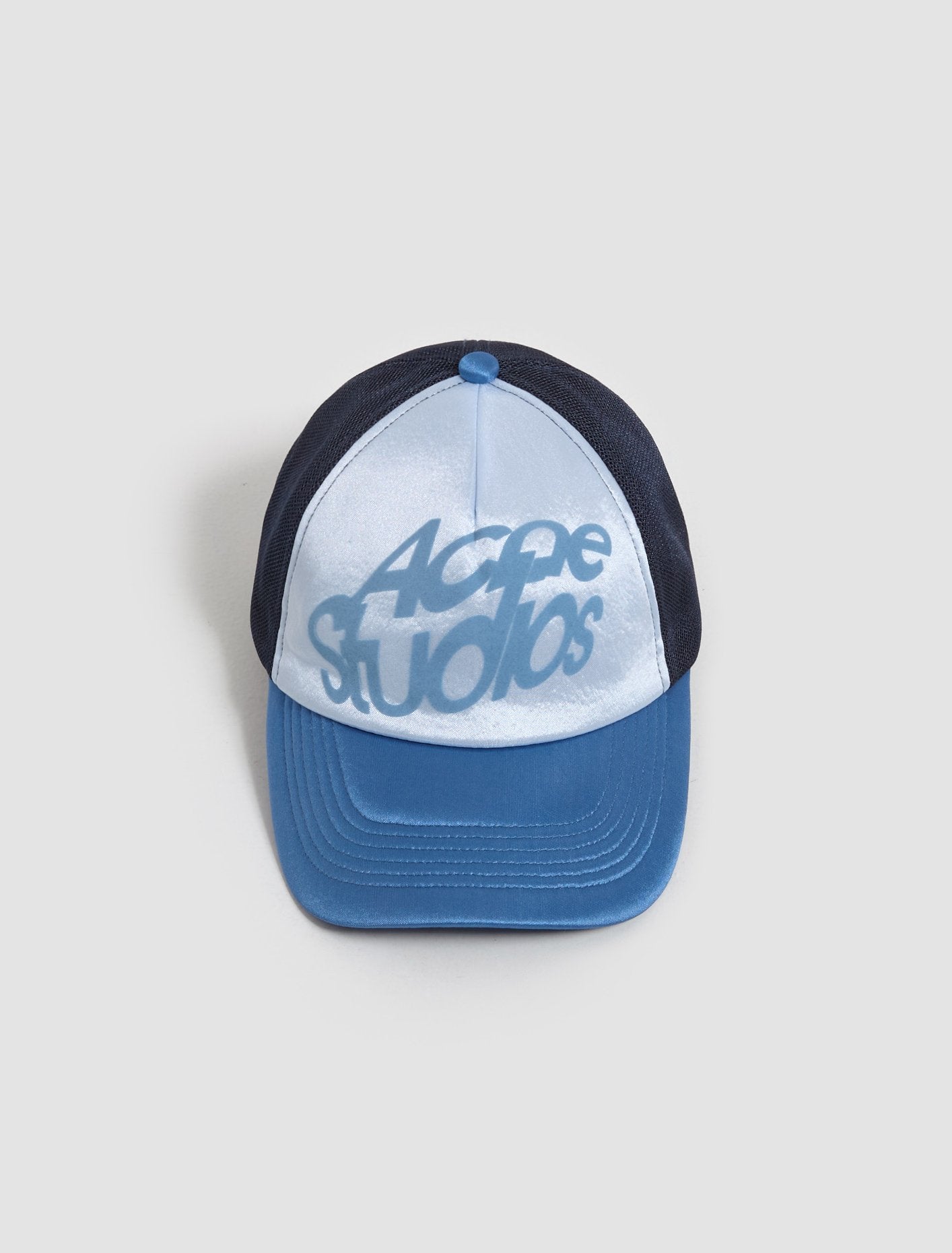 Logo Print Trucker Hat in Multi Blue
