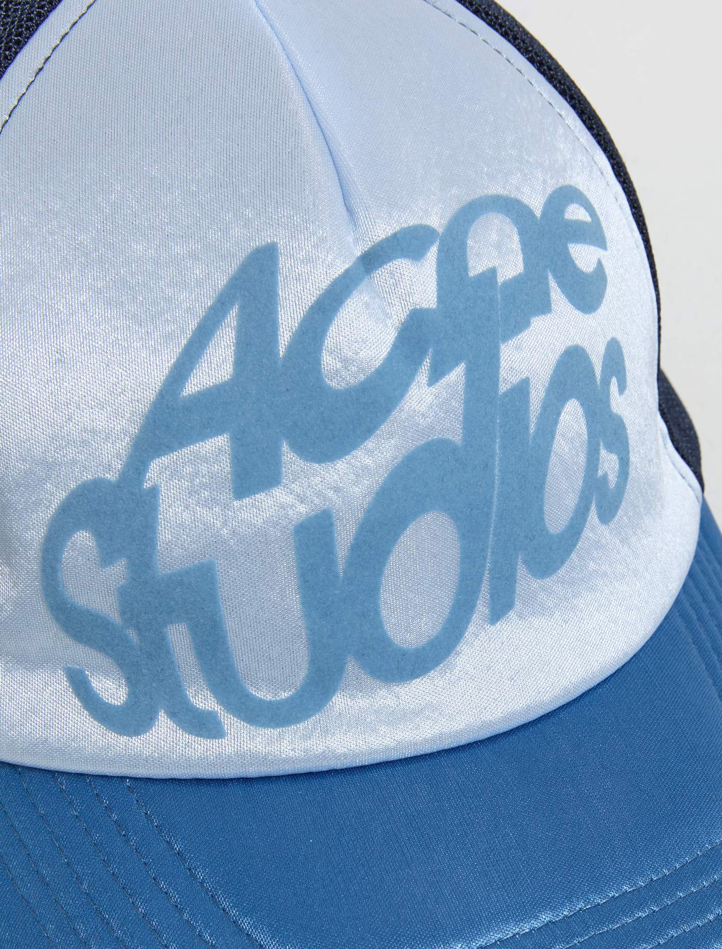 Logo Print Trucker Hat in Multi Blue