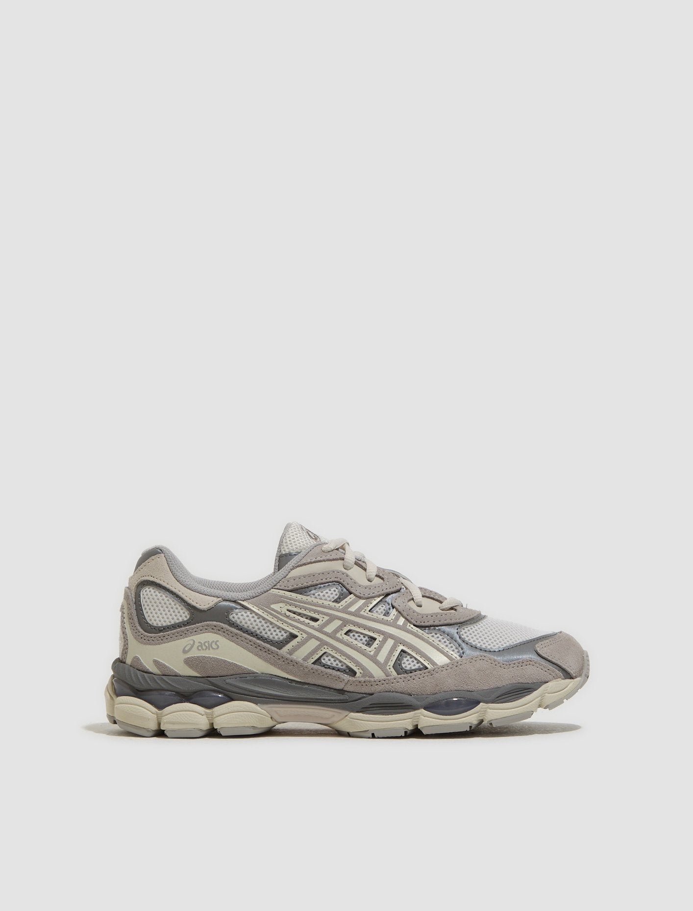 GEL-NYC Sneaker in Cream & Oyster Grey