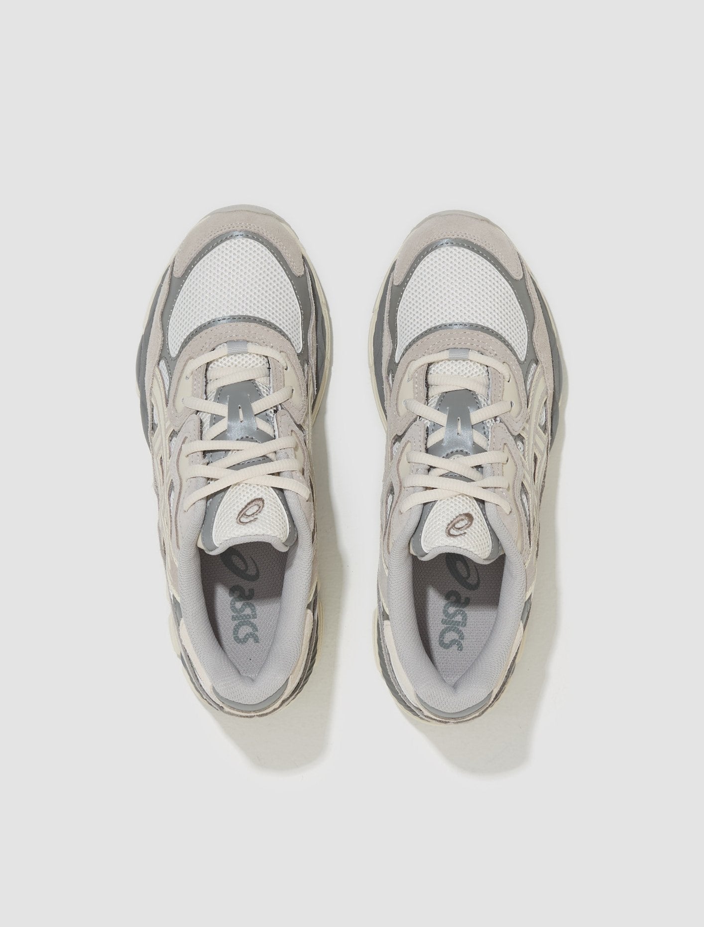 GEL-NYC Sneaker in Cream & Oyster Grey