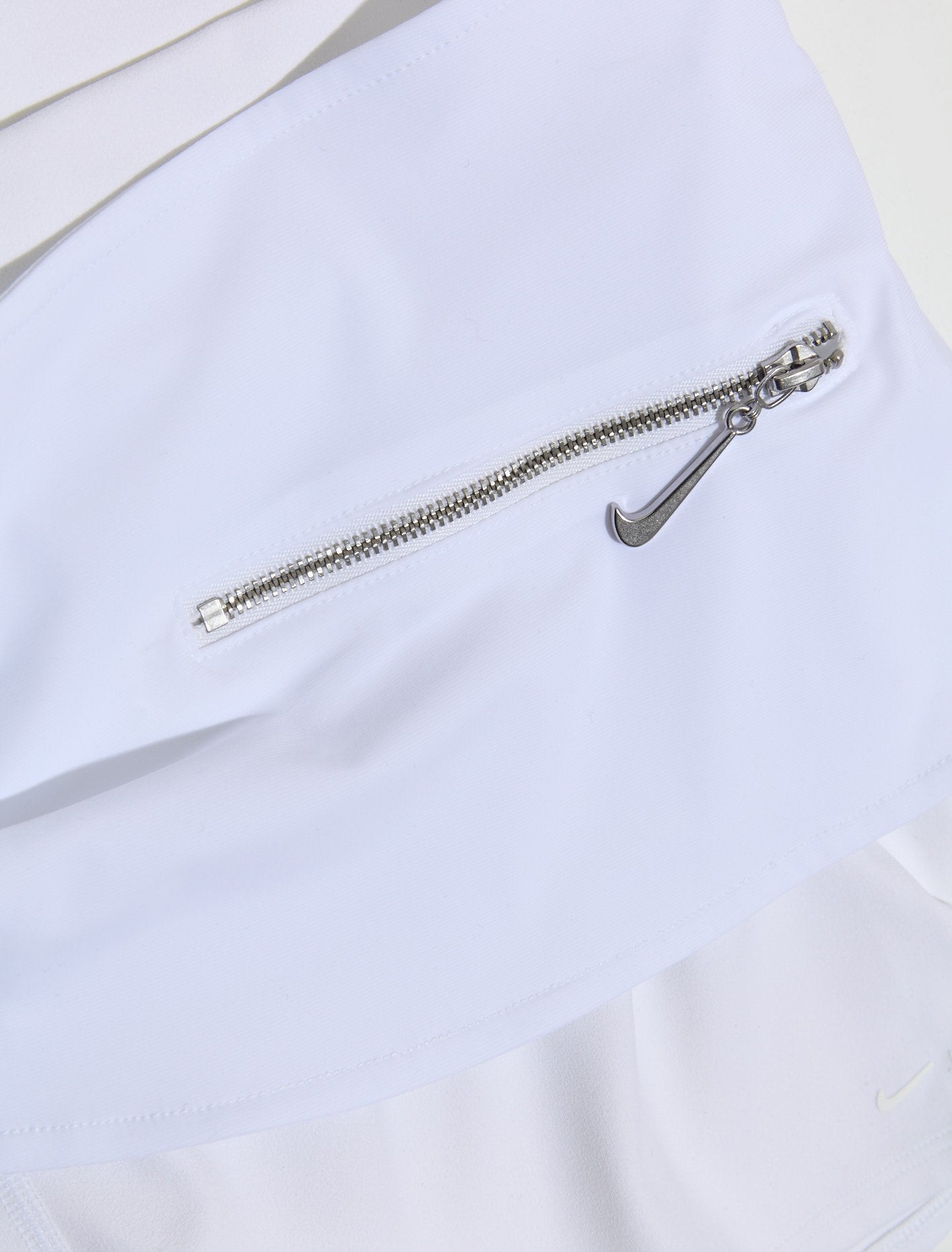 x Jacquemus Women's Pareo Shorts in White