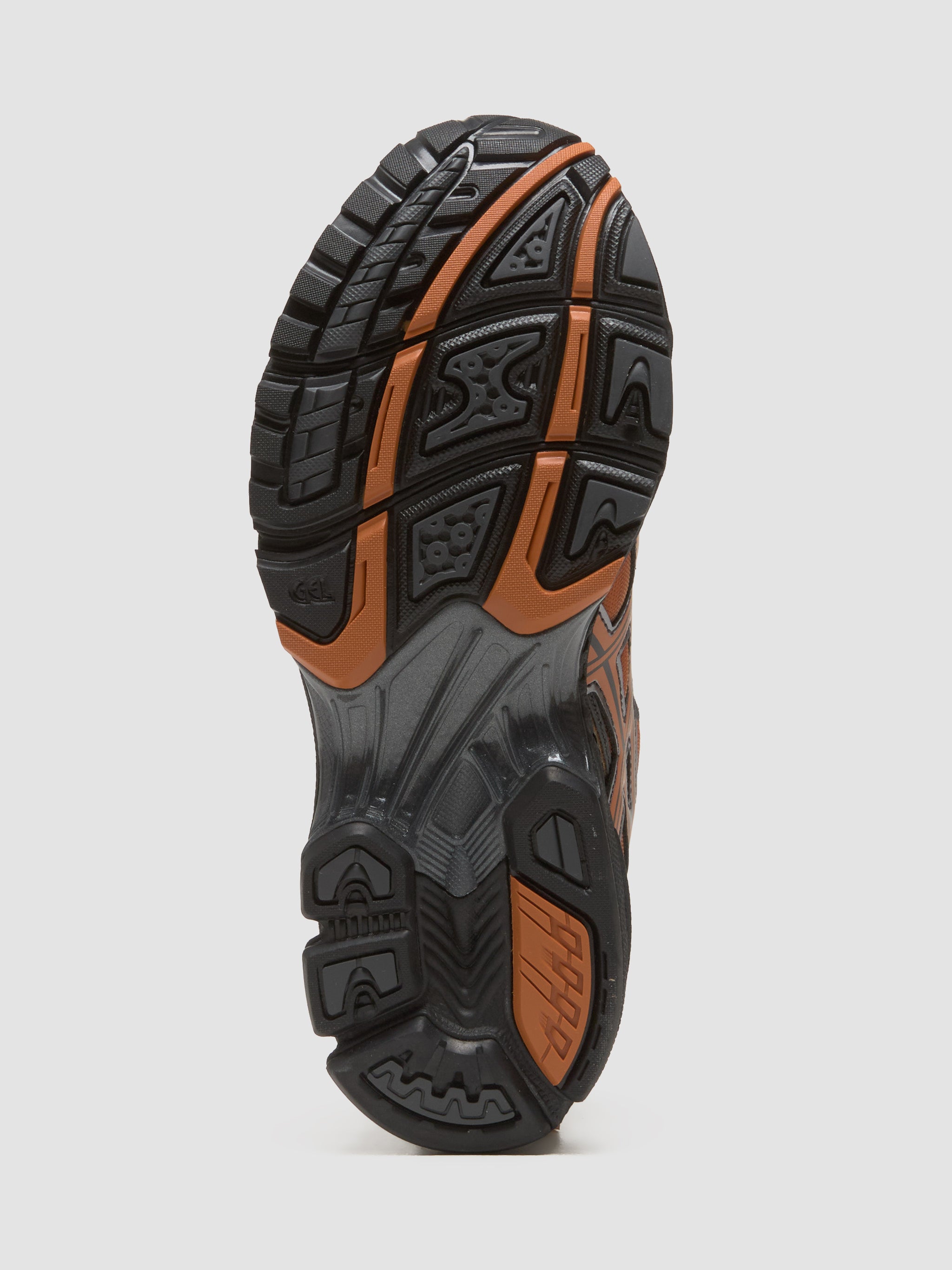 GEL-NIMBUS 10.1 Sneaker in Black & Rust Orange