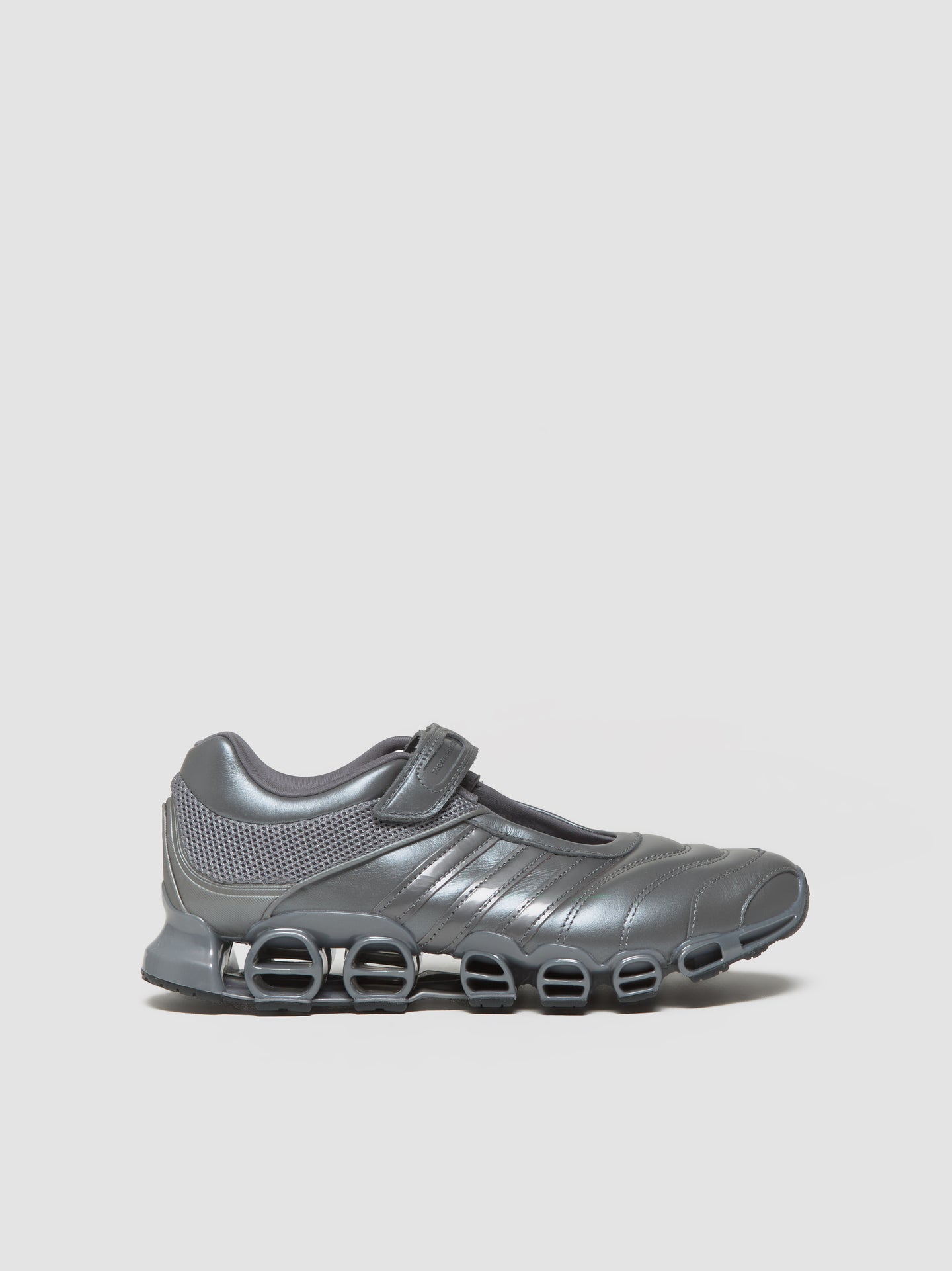 x TAQWA WMNS Megaride Mary-Jane Sneaker in Iron Metallic