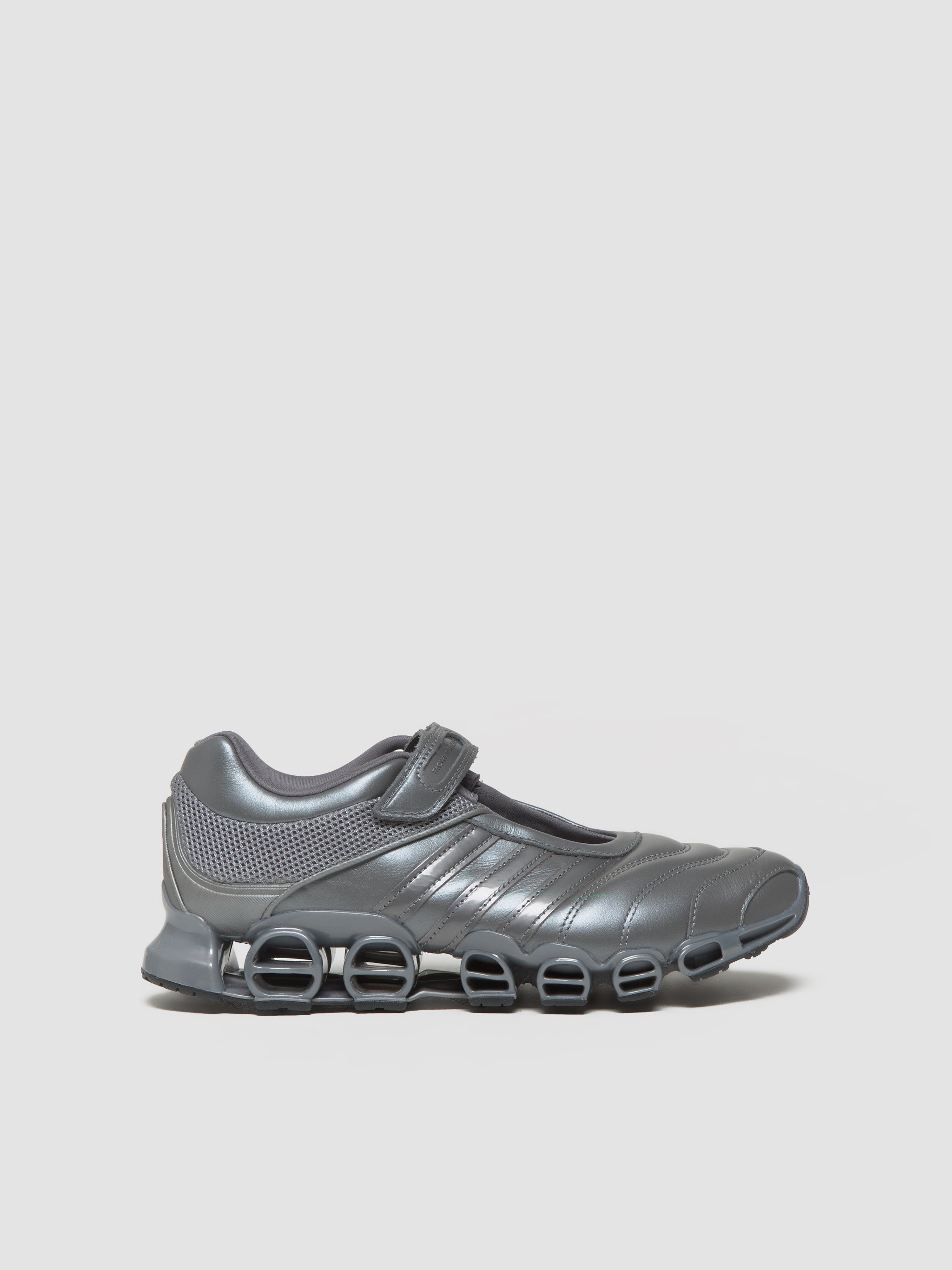 x TAQWA WMNS Megaride Mary-Jane Sneaker in Iron Metallic