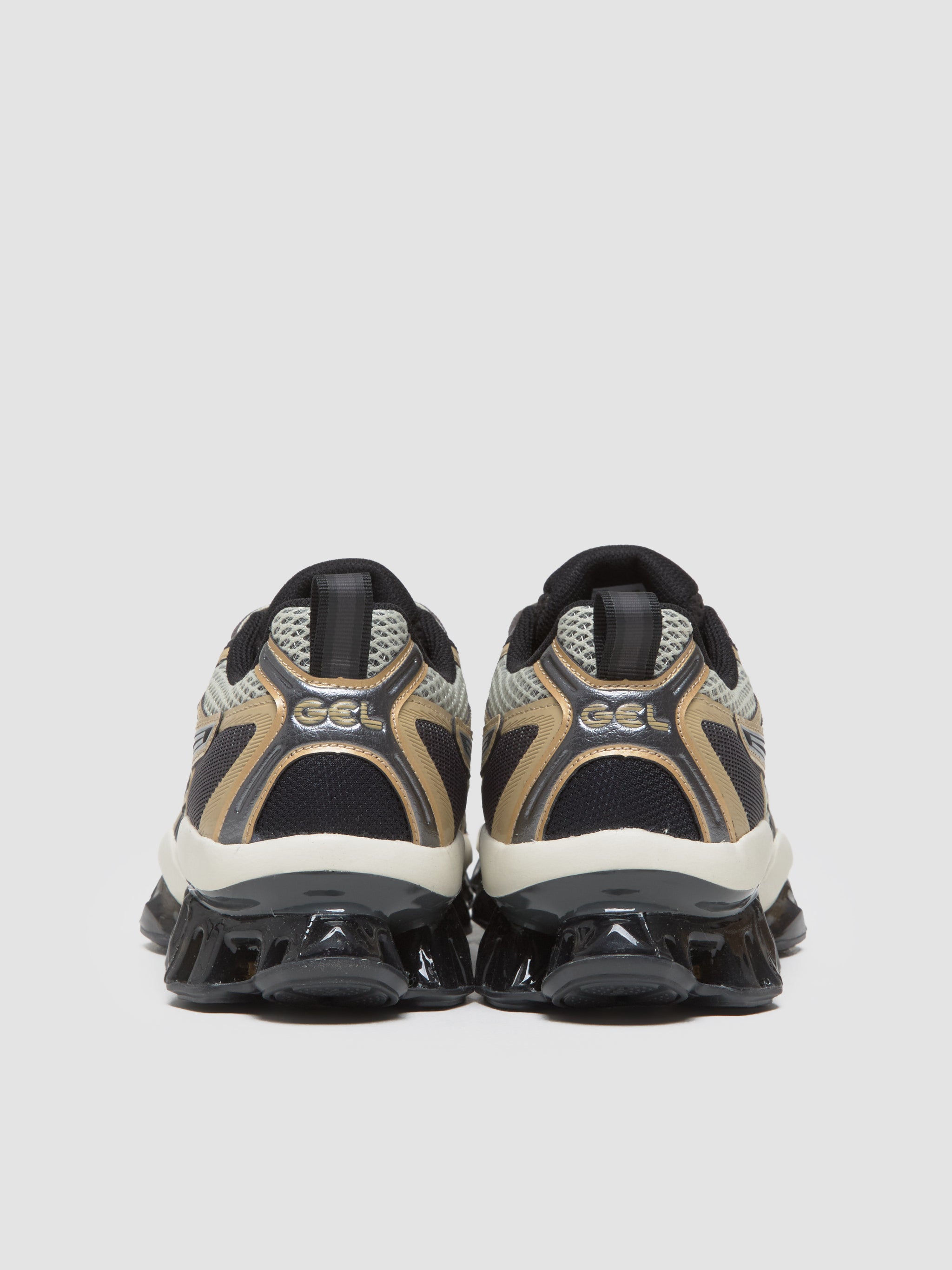GEL-QUANTUM KINETIC Sneaker in Sand & Black