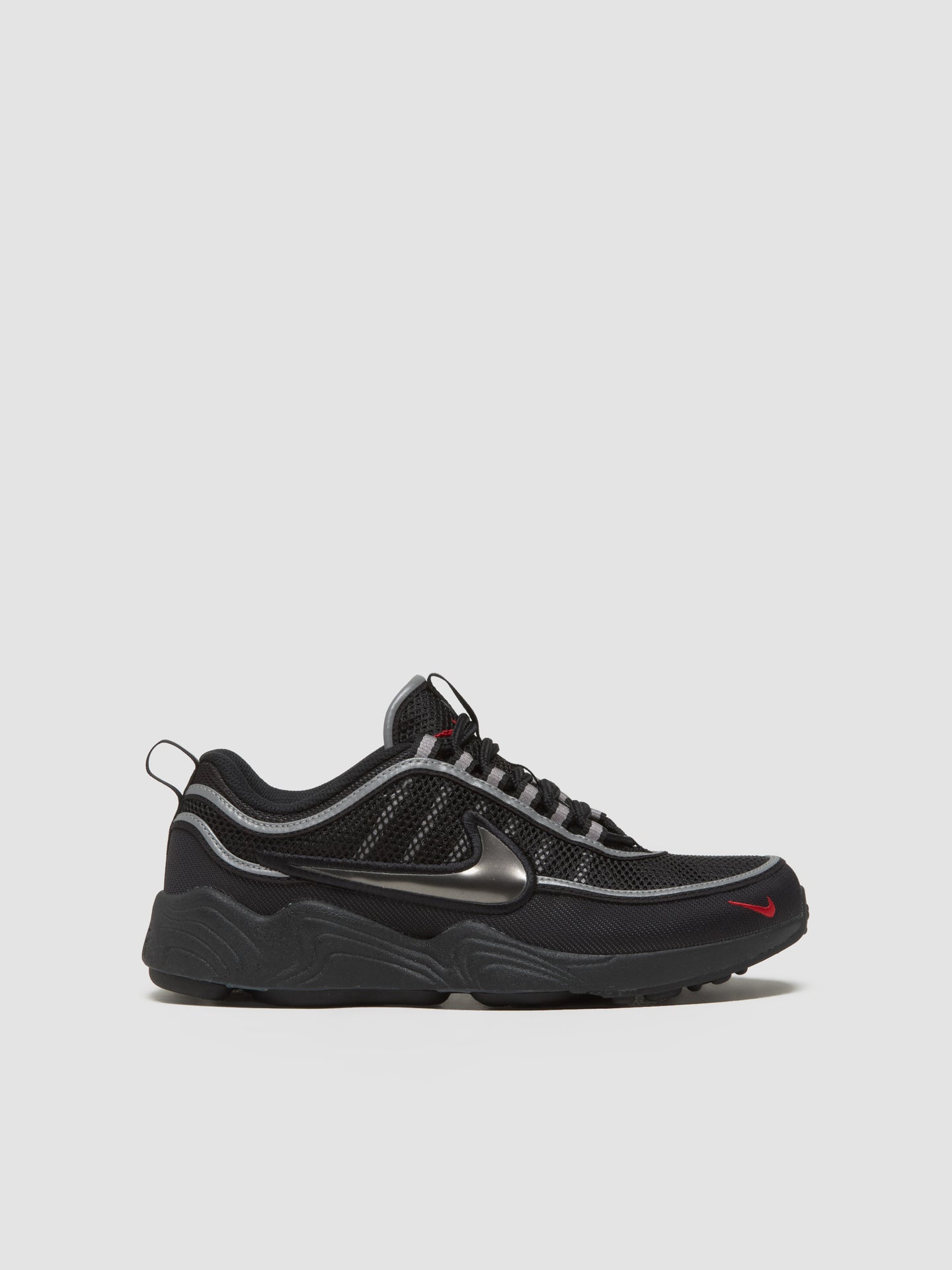 Air Zoom Spiridon SP Sneaker in Black & Metallic Silver