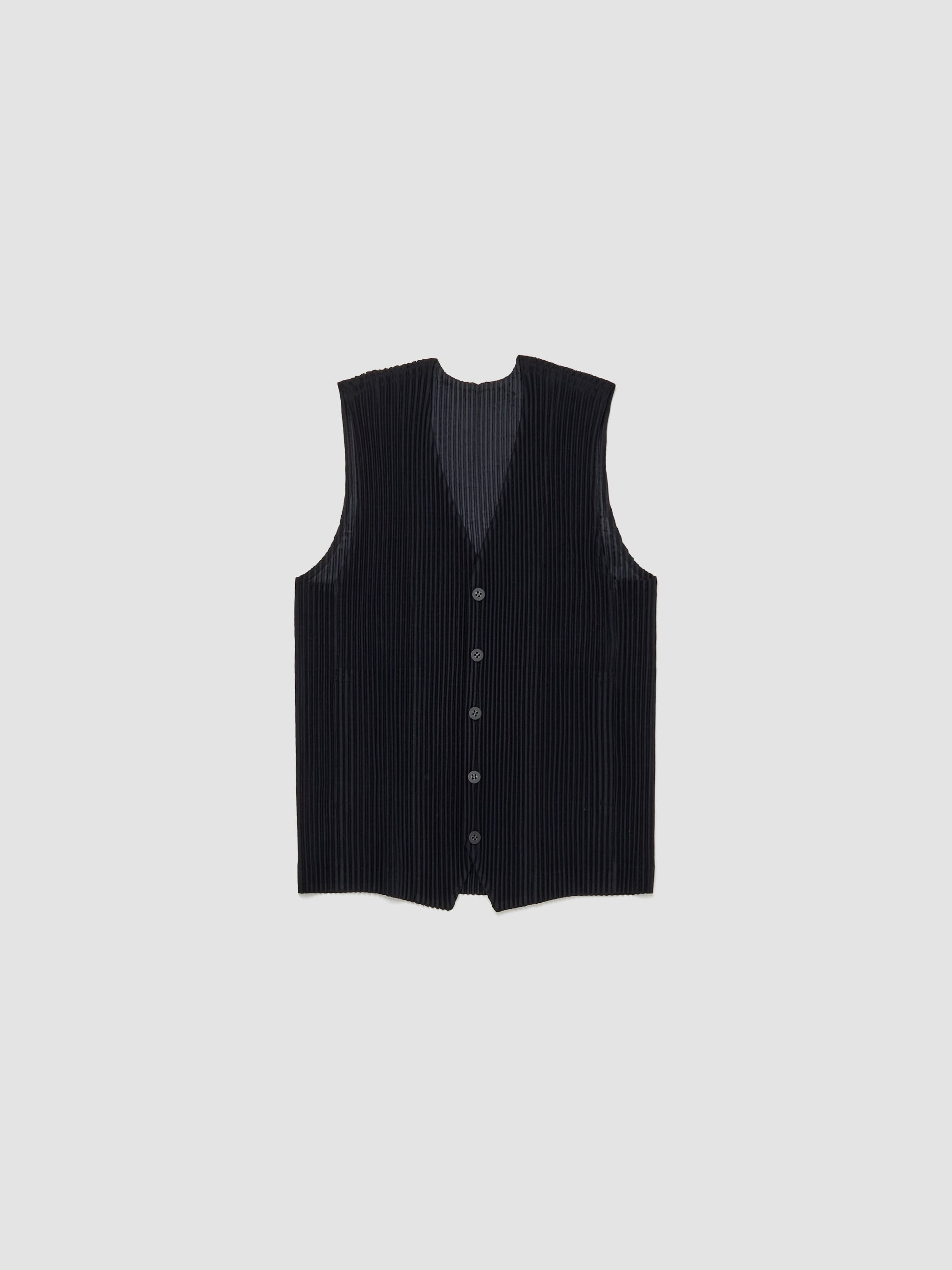 HOMME PLISSÉ Issey Miyake Pleated Button Up Vest in Black