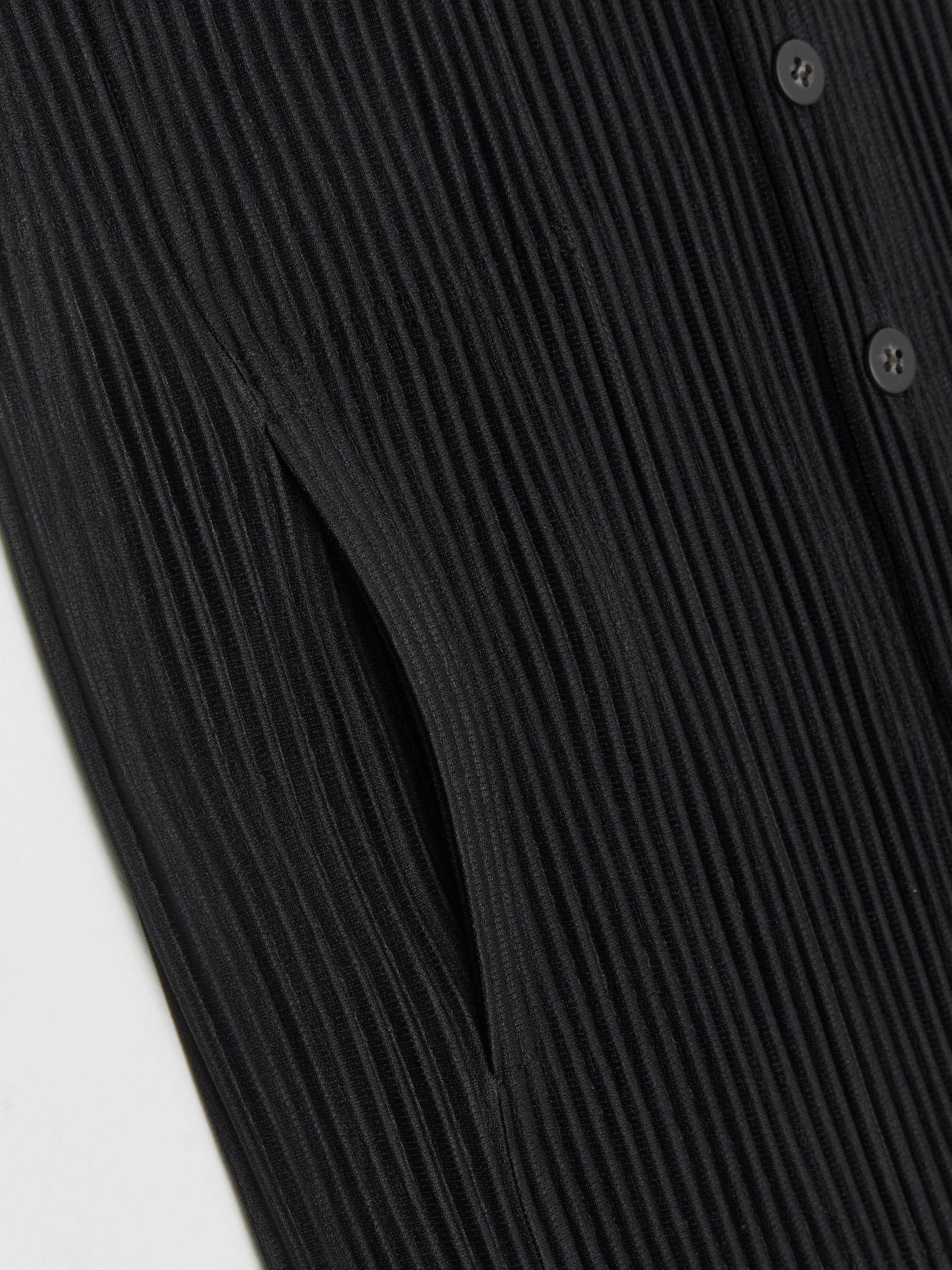 Pleated Button Up Vest in Black
