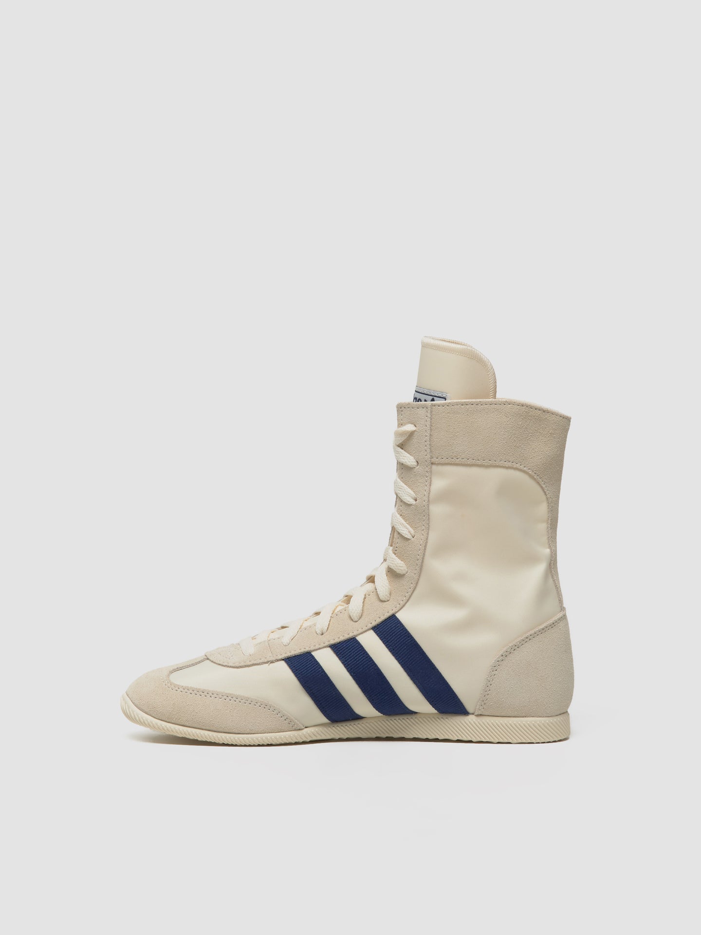 WMNS Japan H Sneaker in Cream White & Navy