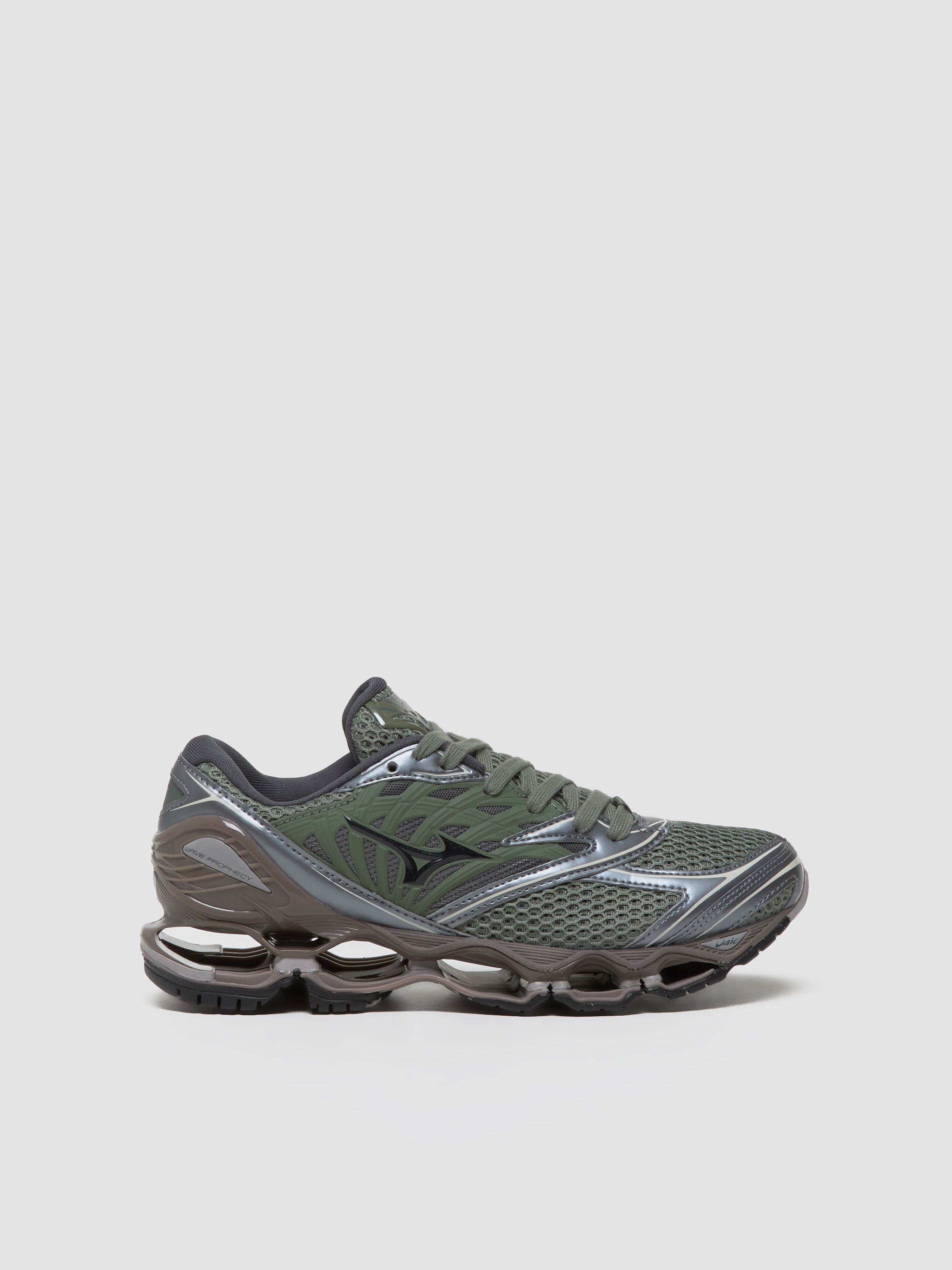 Wave Prophecy LS Sneaker in Agave Green & Black