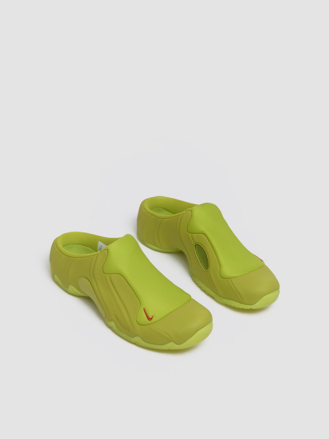Clogposite Slide in Bright Cactus & Picante Red