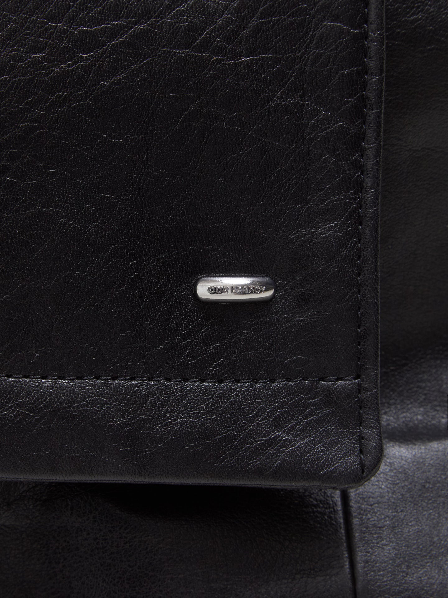 Slim Bag in Malleable Black Bull Hide