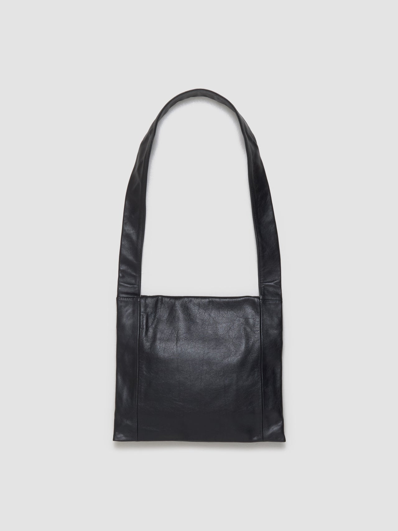 Slim Bag in Malleable Black Bull Hide