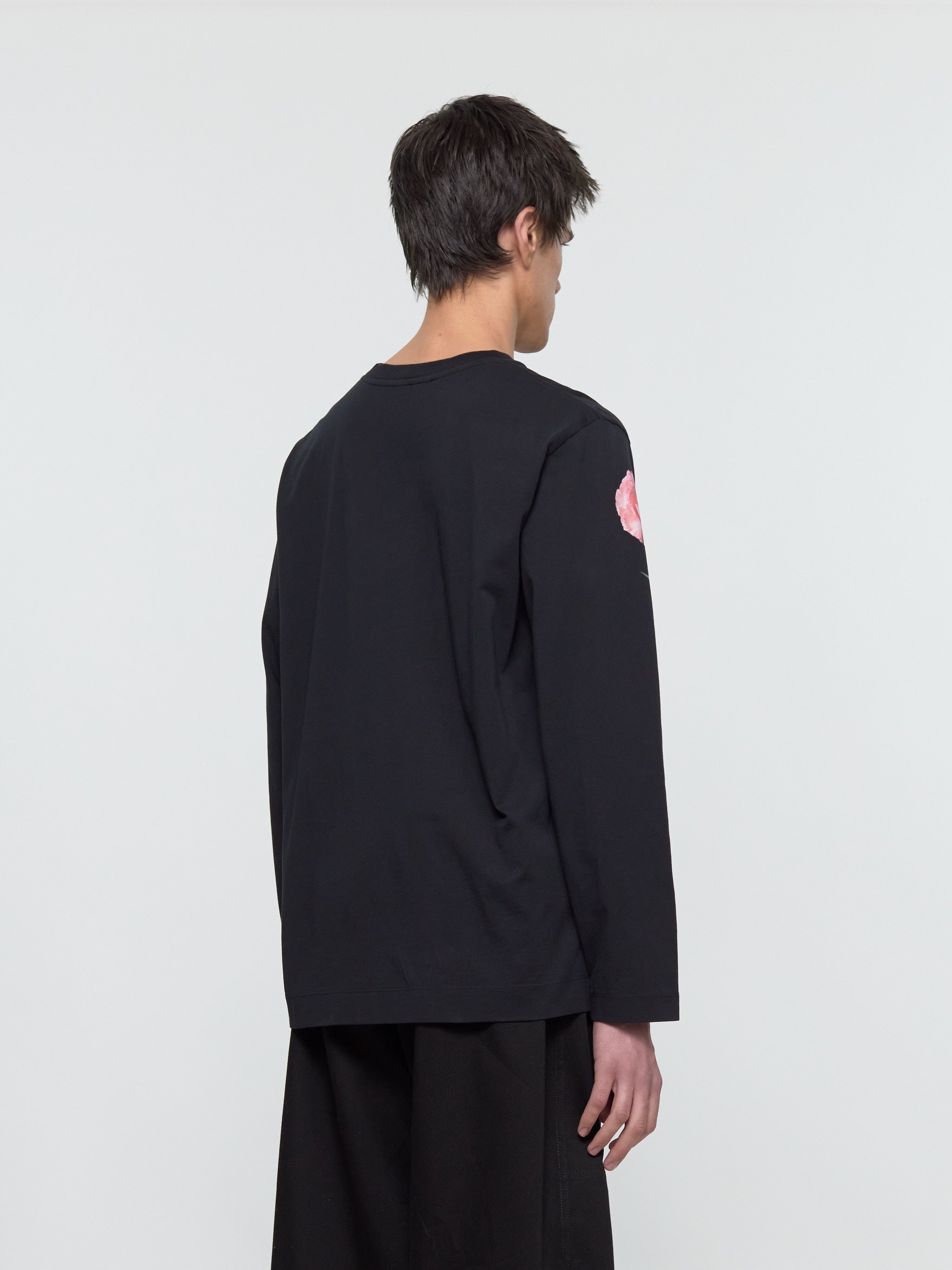 Carnation Print Long Sleeve T-Shirt in Black