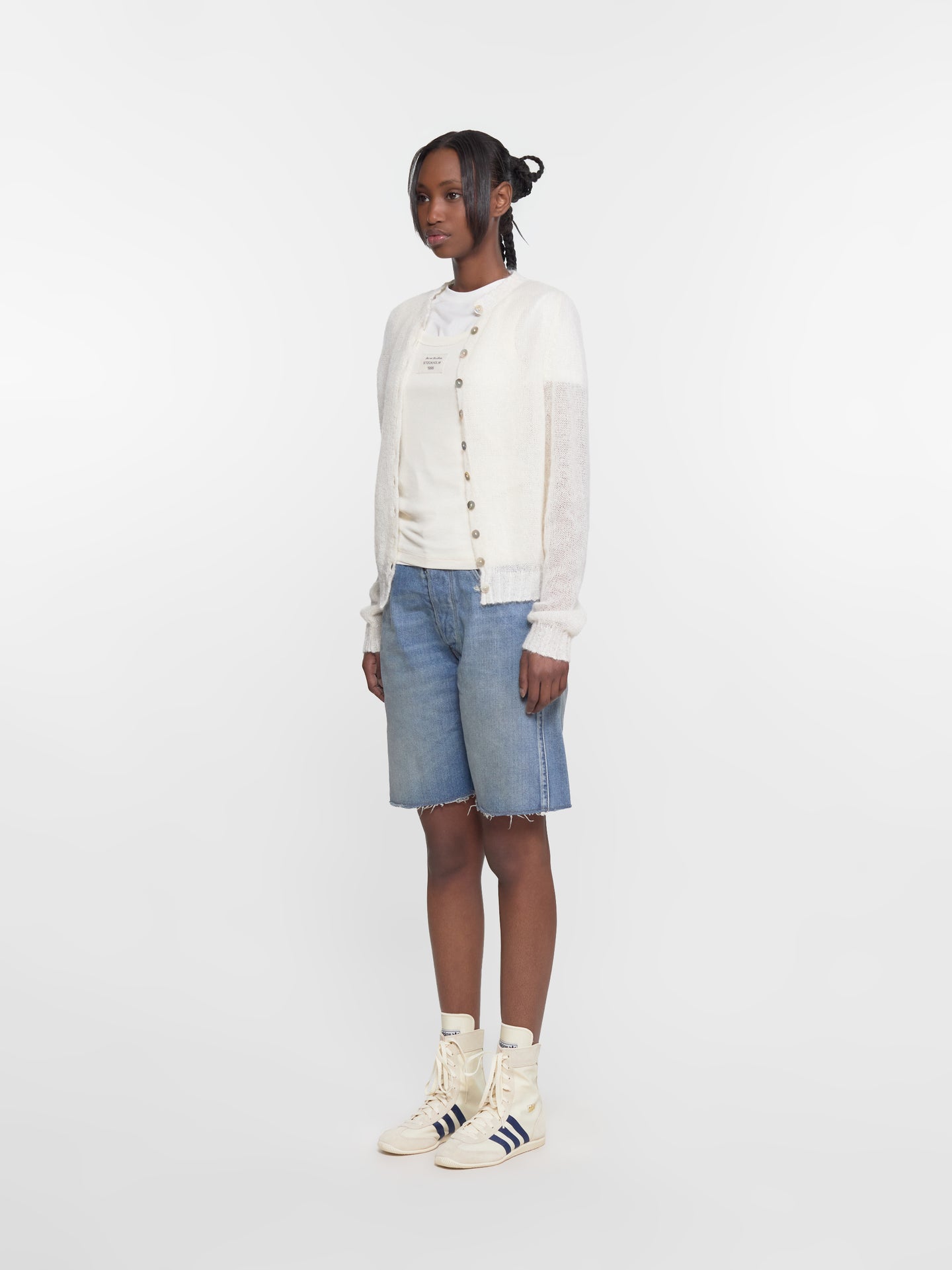 WMNS Japan H Sneaker in Cream White & Navy