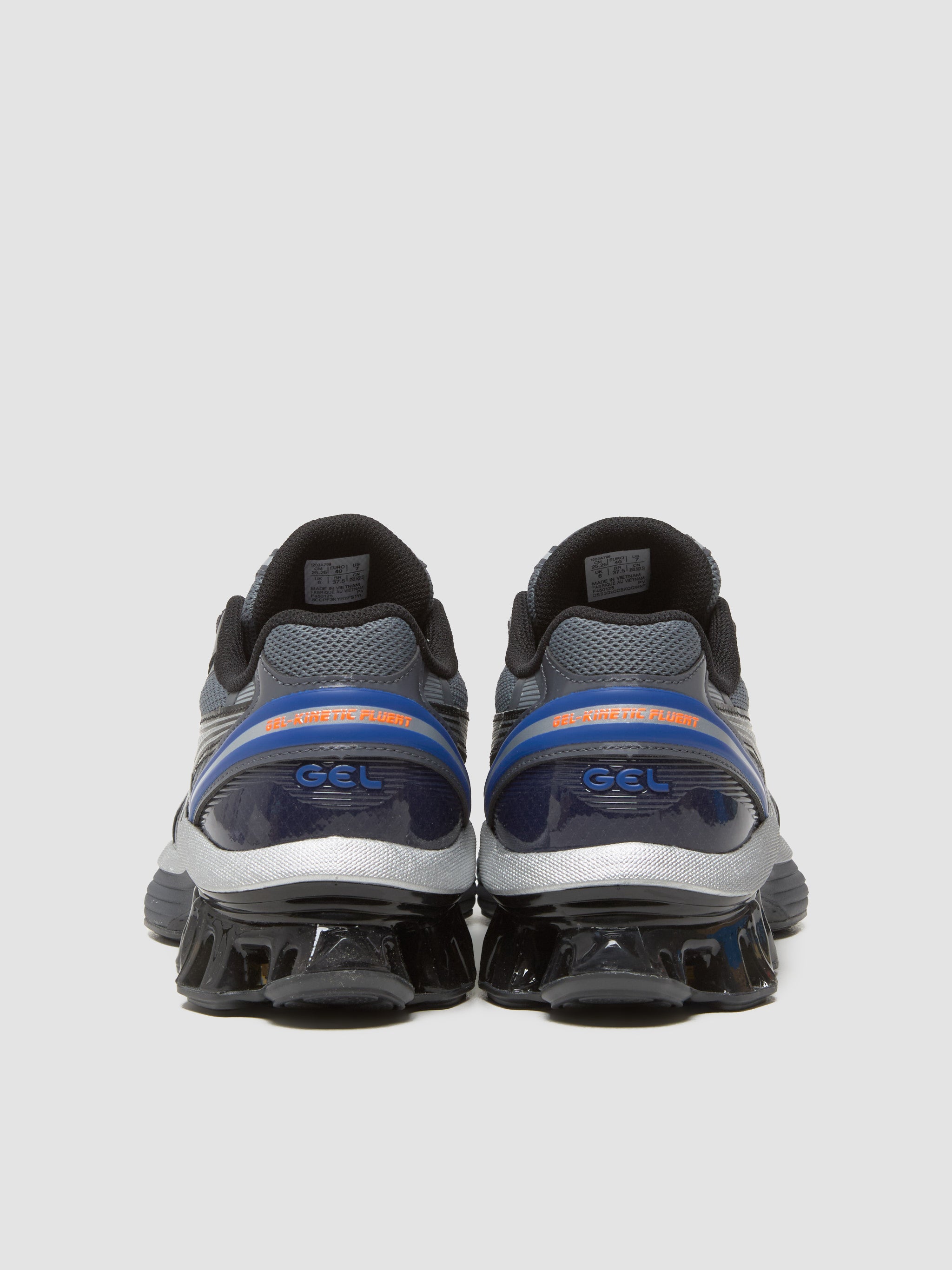 GEL-KINETIC FLUENT Sneaker in Carrier Grey & Pure Silver