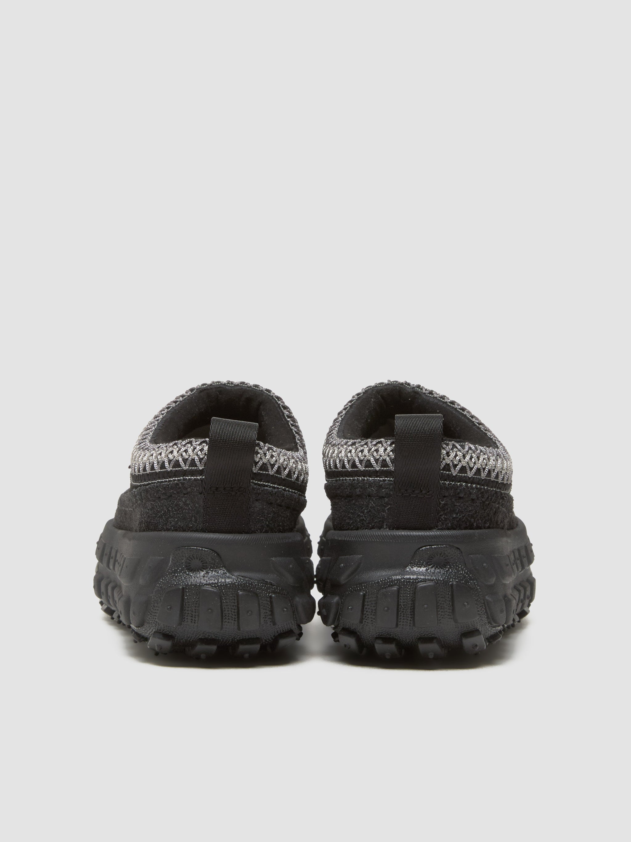 Venture Daze Shoes in Black