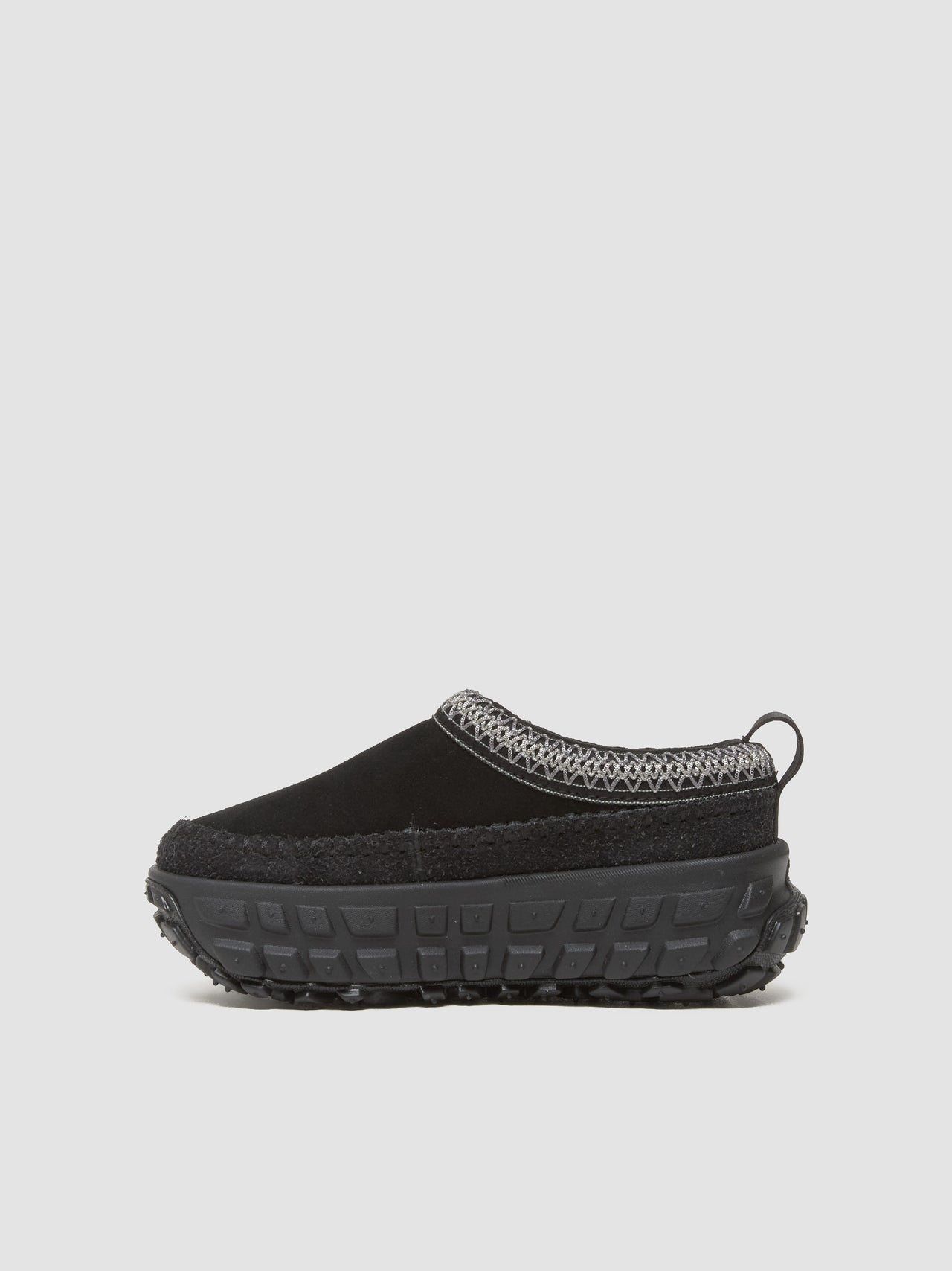 Venture Daze Shoes in Black