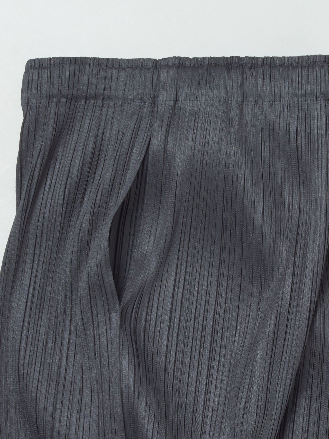 Pleated Pants in Steel Grey