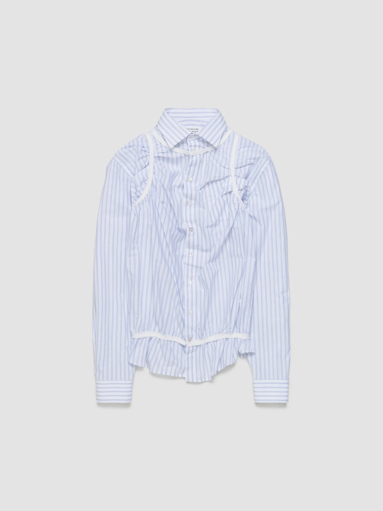 Long Sleeve Shirt in White & Light Blue