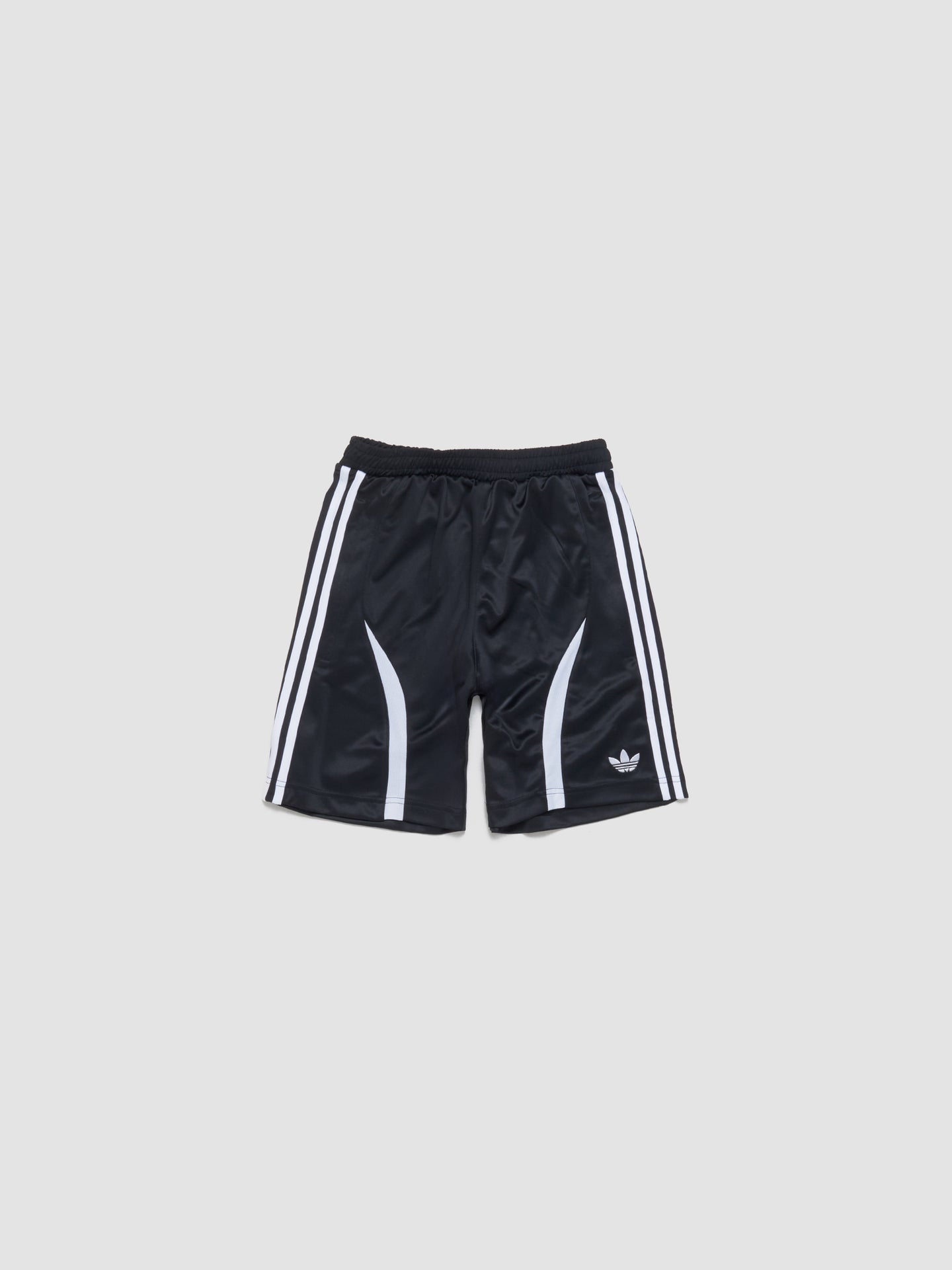 Teamgeist Shorts in Black