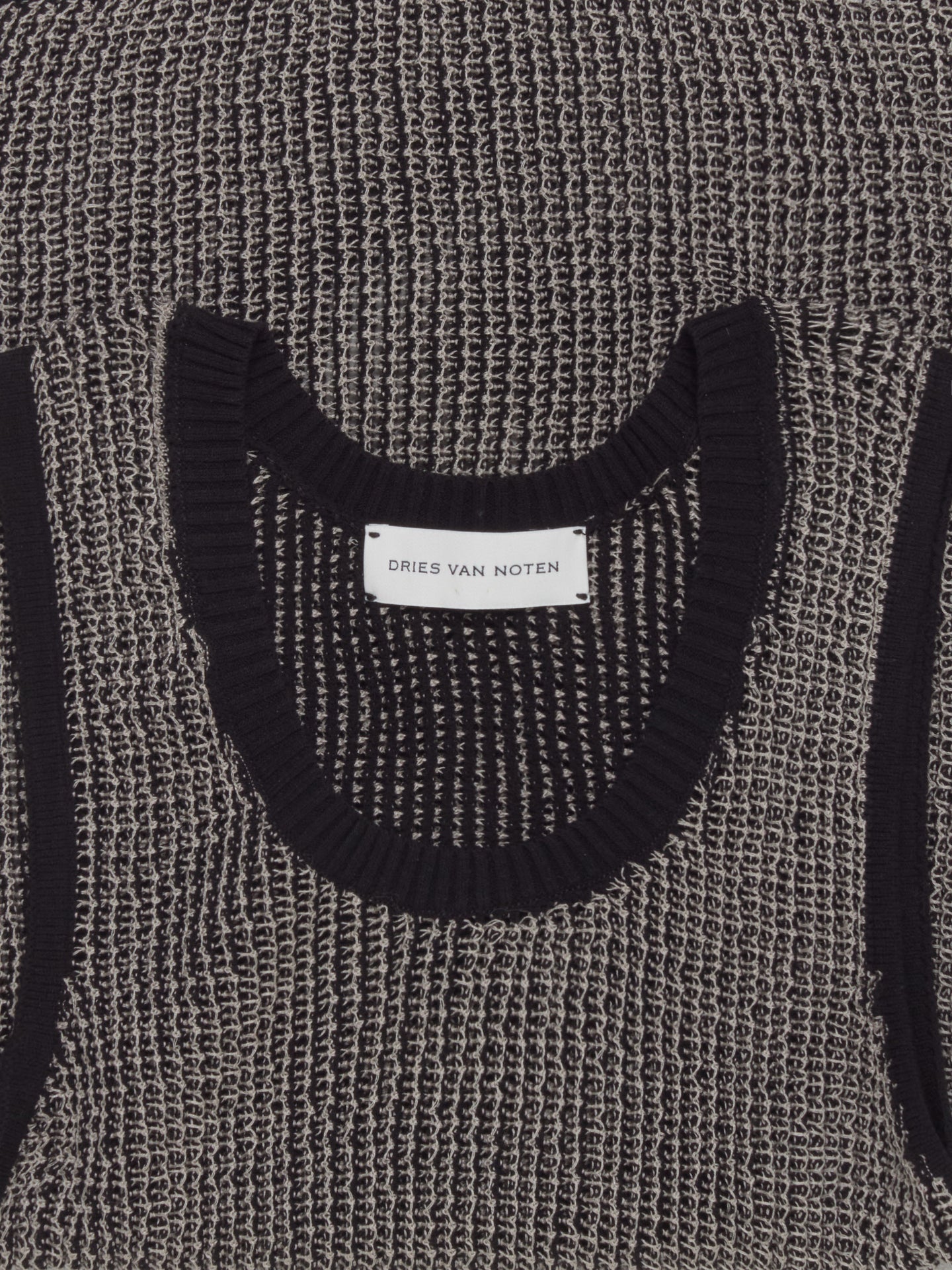 Tavita Top in Black