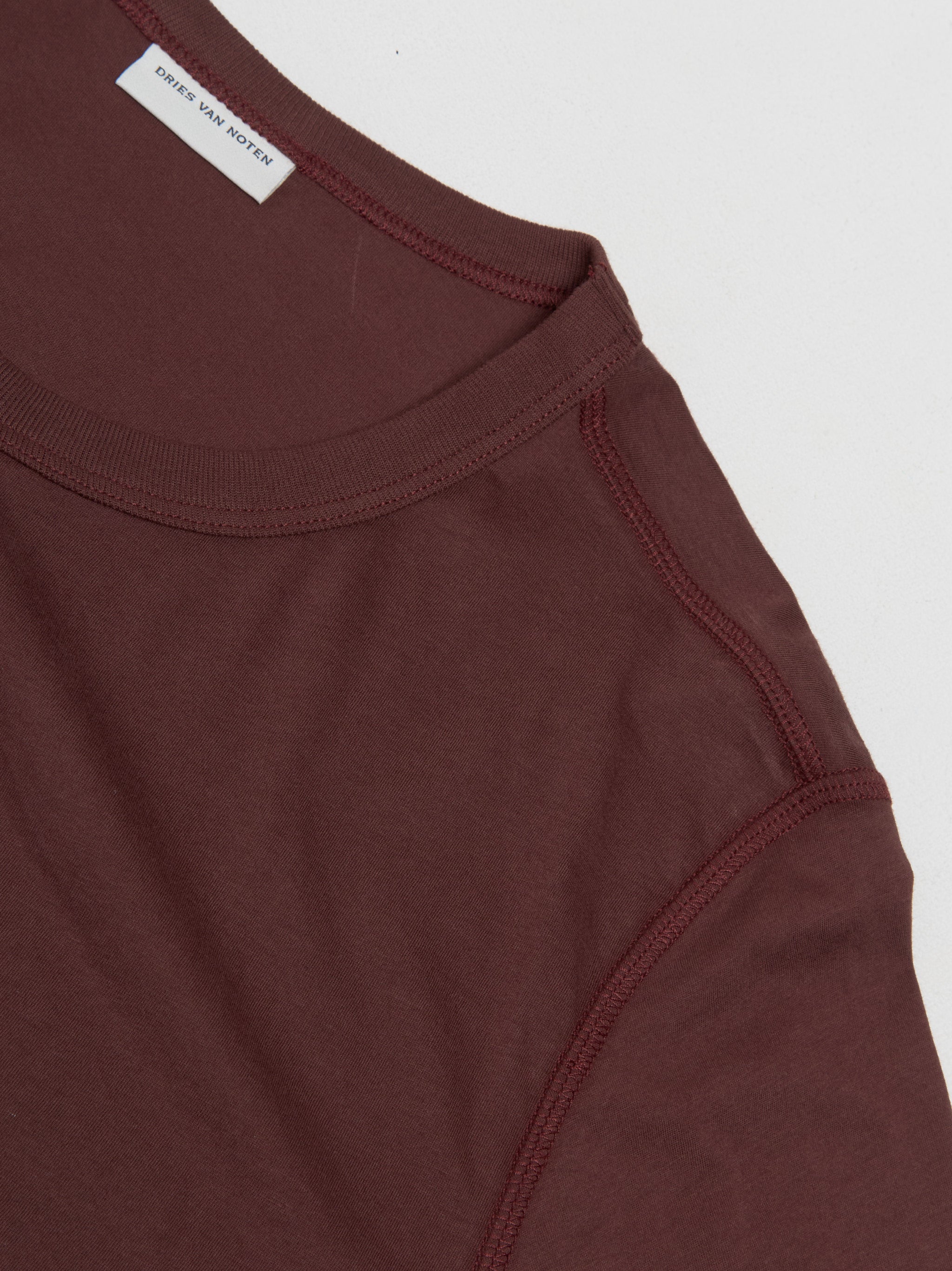 Hubbot T-Shirt in Burgundy