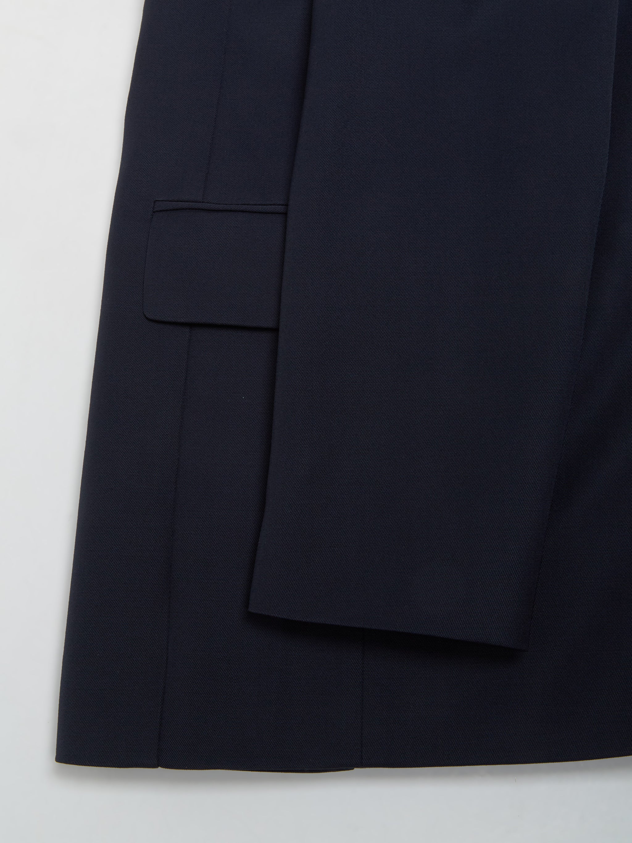 Benny Jacket in Navy