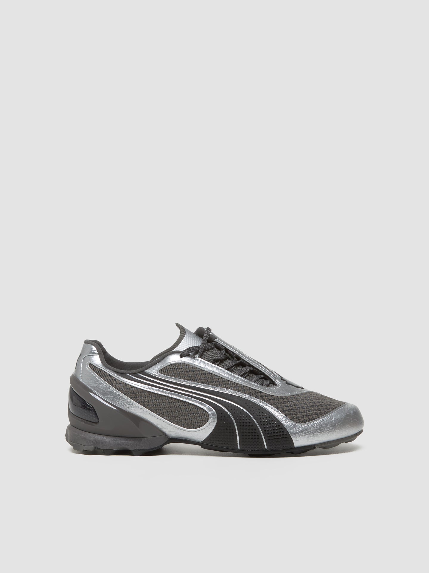 V-S1 Metallic Sneaker in Gray & Black