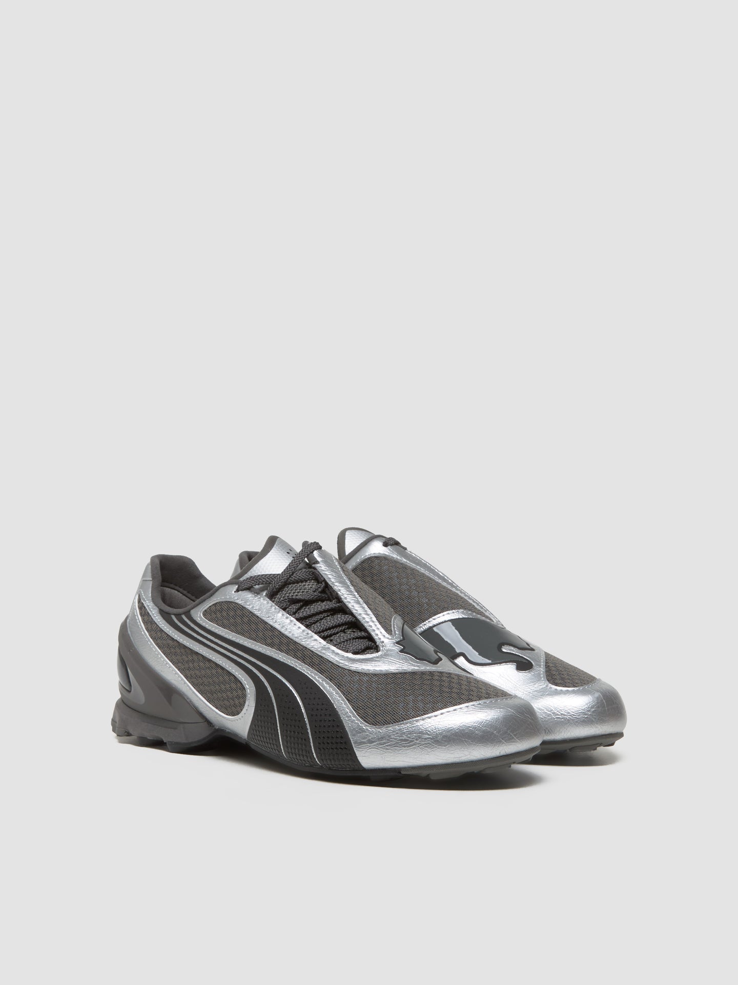 V-S1 Metallic Sneaker in Gray & Black
