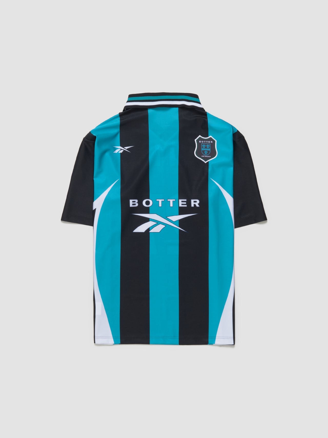 x Botter Reverse Soccer T-Shirt in Striped Navy & Aqua Blue