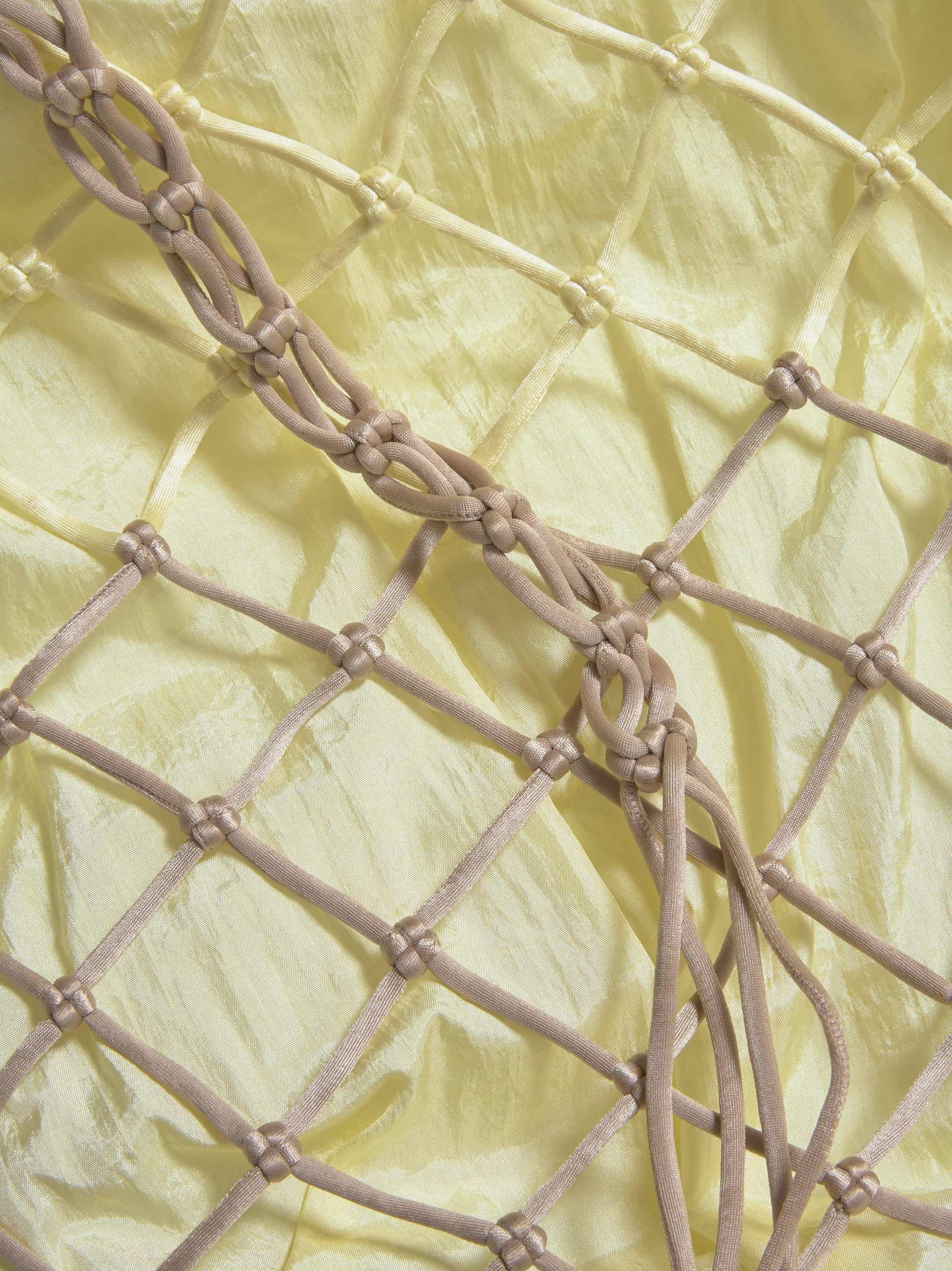 Oversized Macramist Bag in Banana