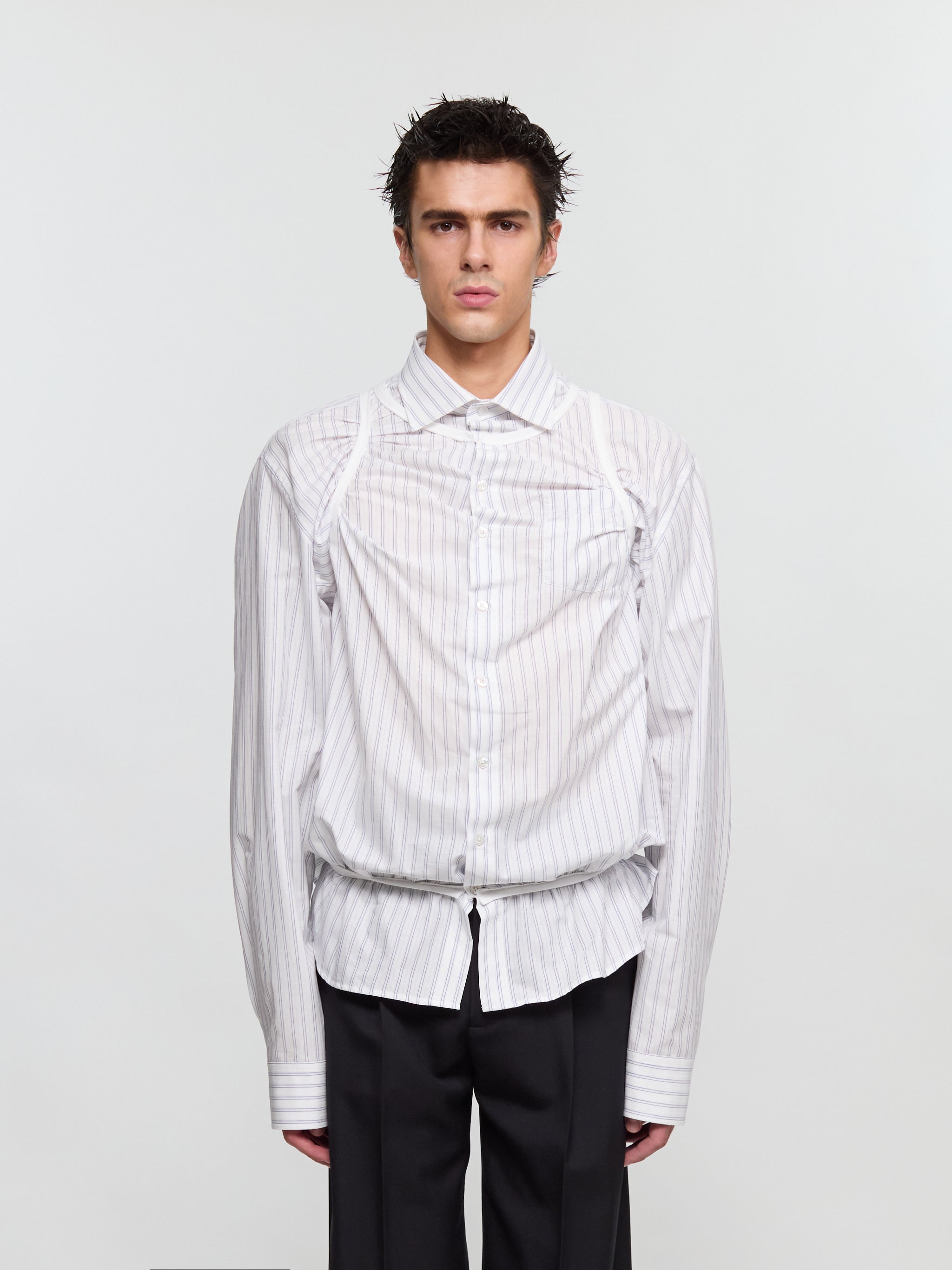 Long Sleeve Shirt in White & Light Blue