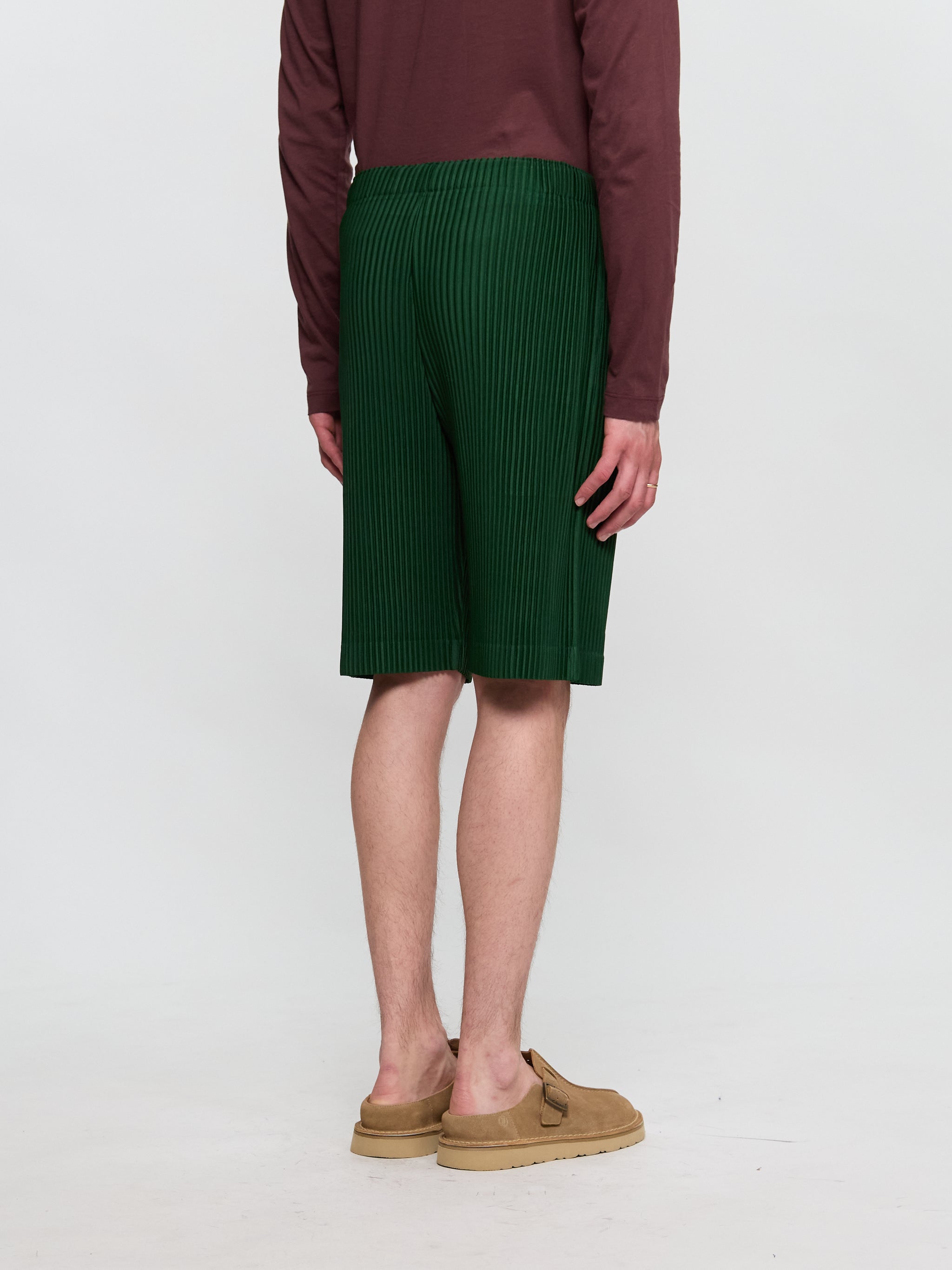 Pleated Bermuda Shorts in Seaweed Green