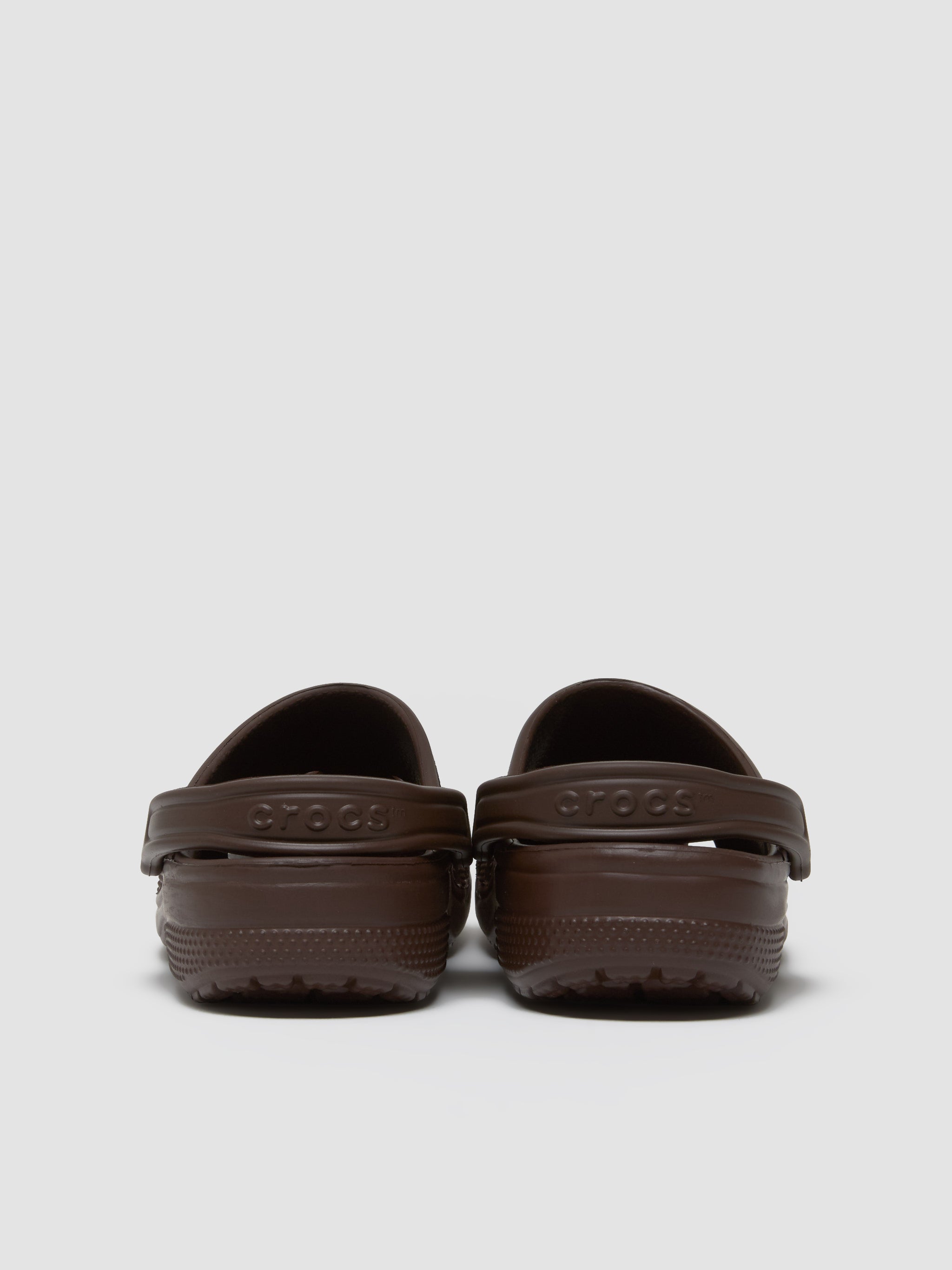 Classic Shoe in Coffee