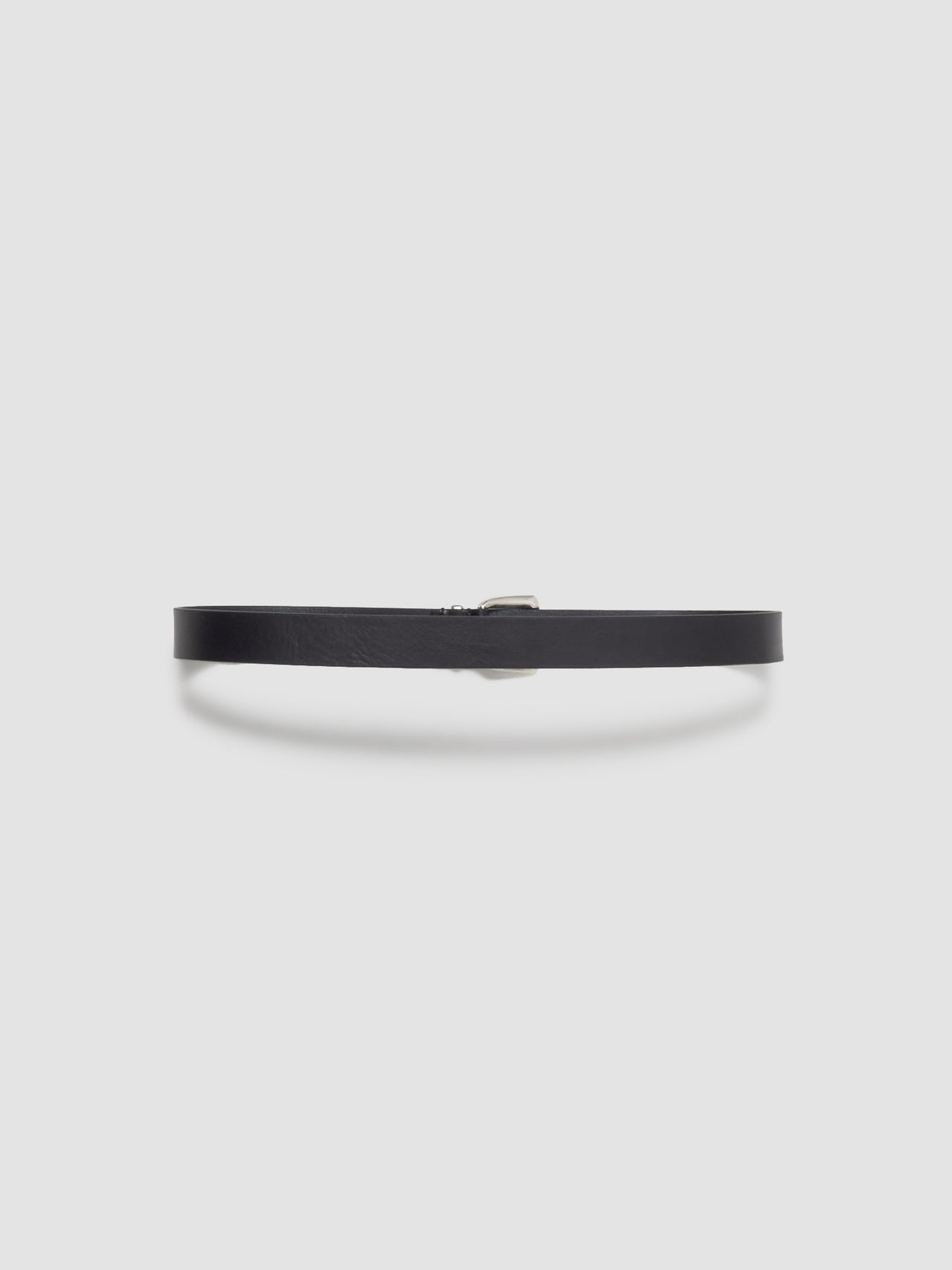 M2418 Leather Belt in Black