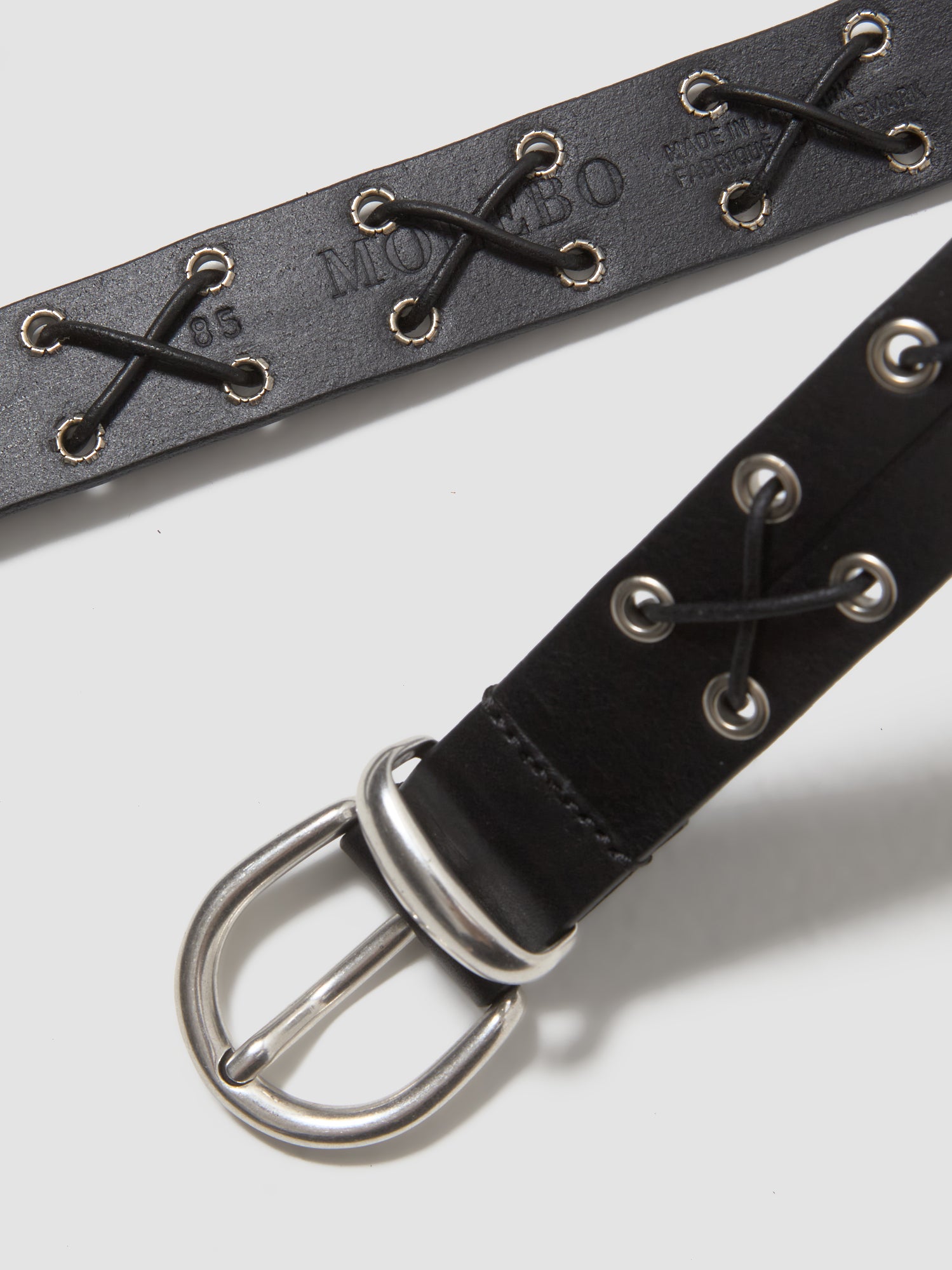 M2431 Leather Belt in Black