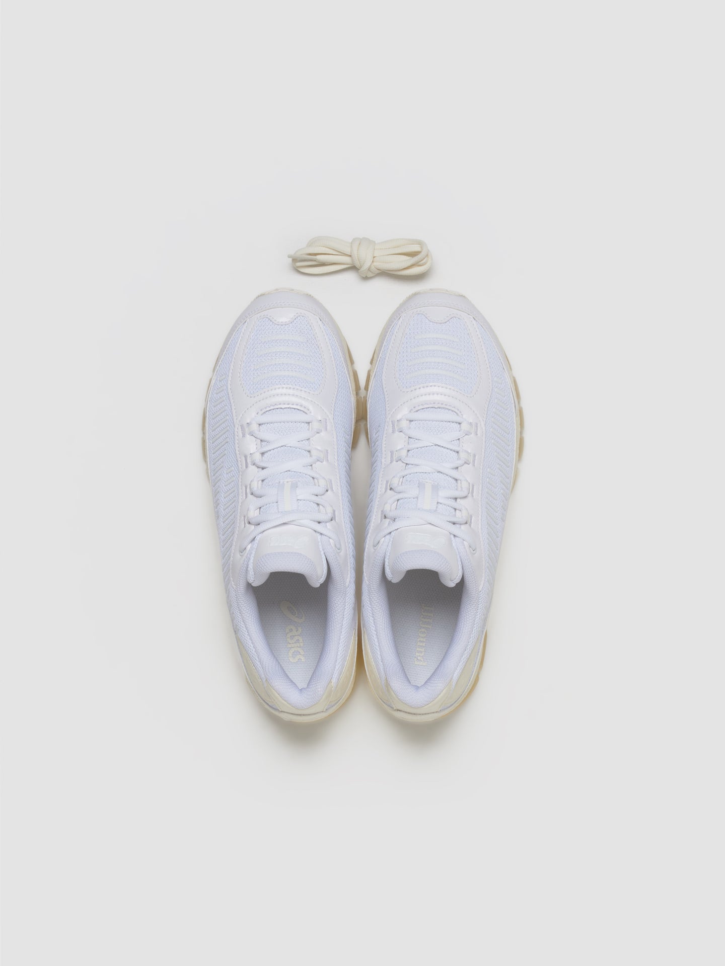 x JJJJound GEL-QUANTUM 360 I AMP Sneaker in White & Marshmallow