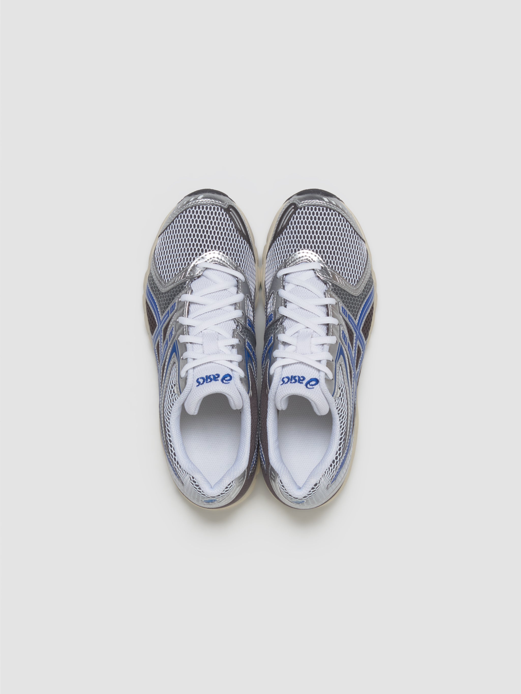 GEL-DS TRAINER 14 Sneaker in White & Asics Blue