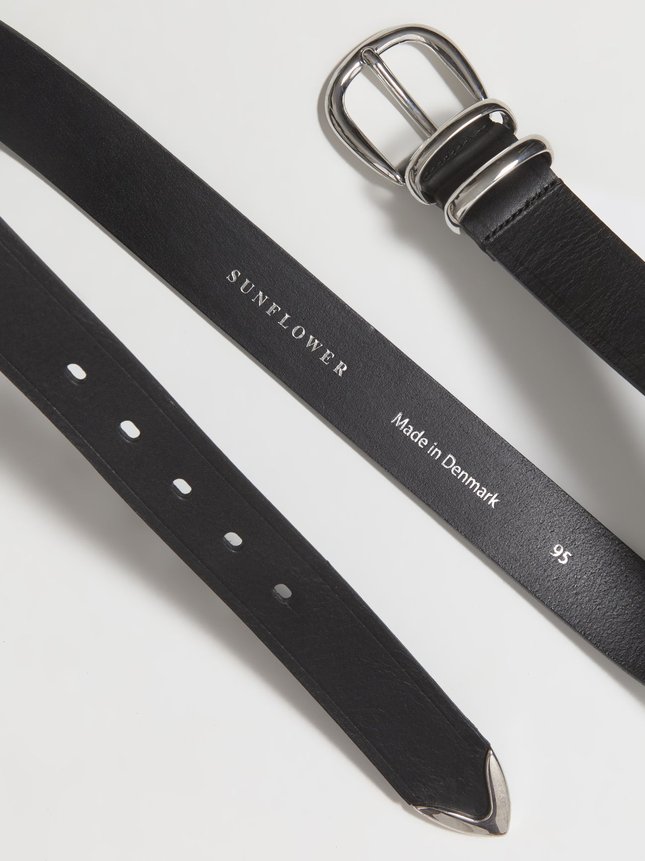 Tip End Belt in Black