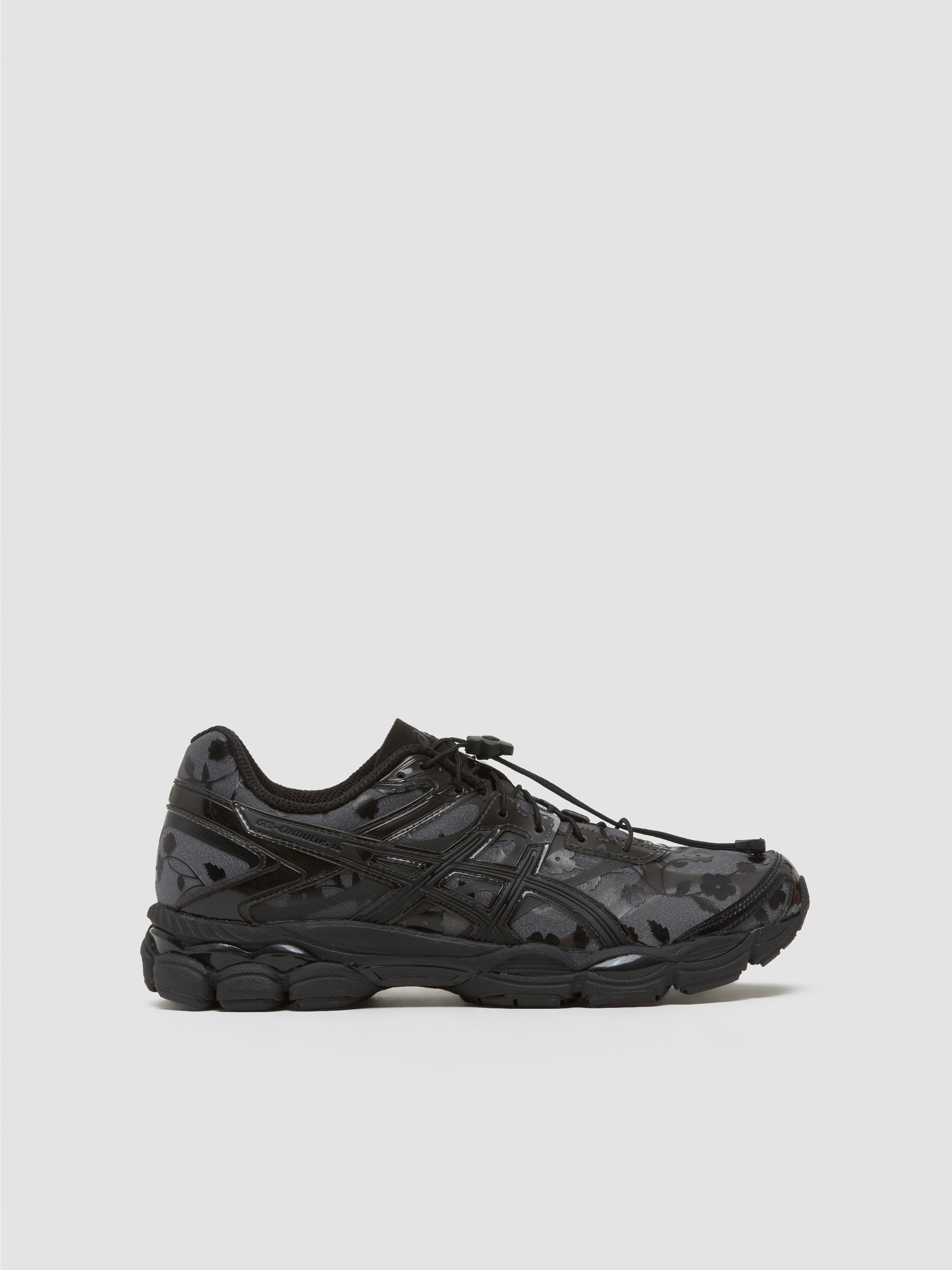 ASICS GEL-CUMULUS 16 SSCB Sneaker in Black 1203A762-001 โ Voo